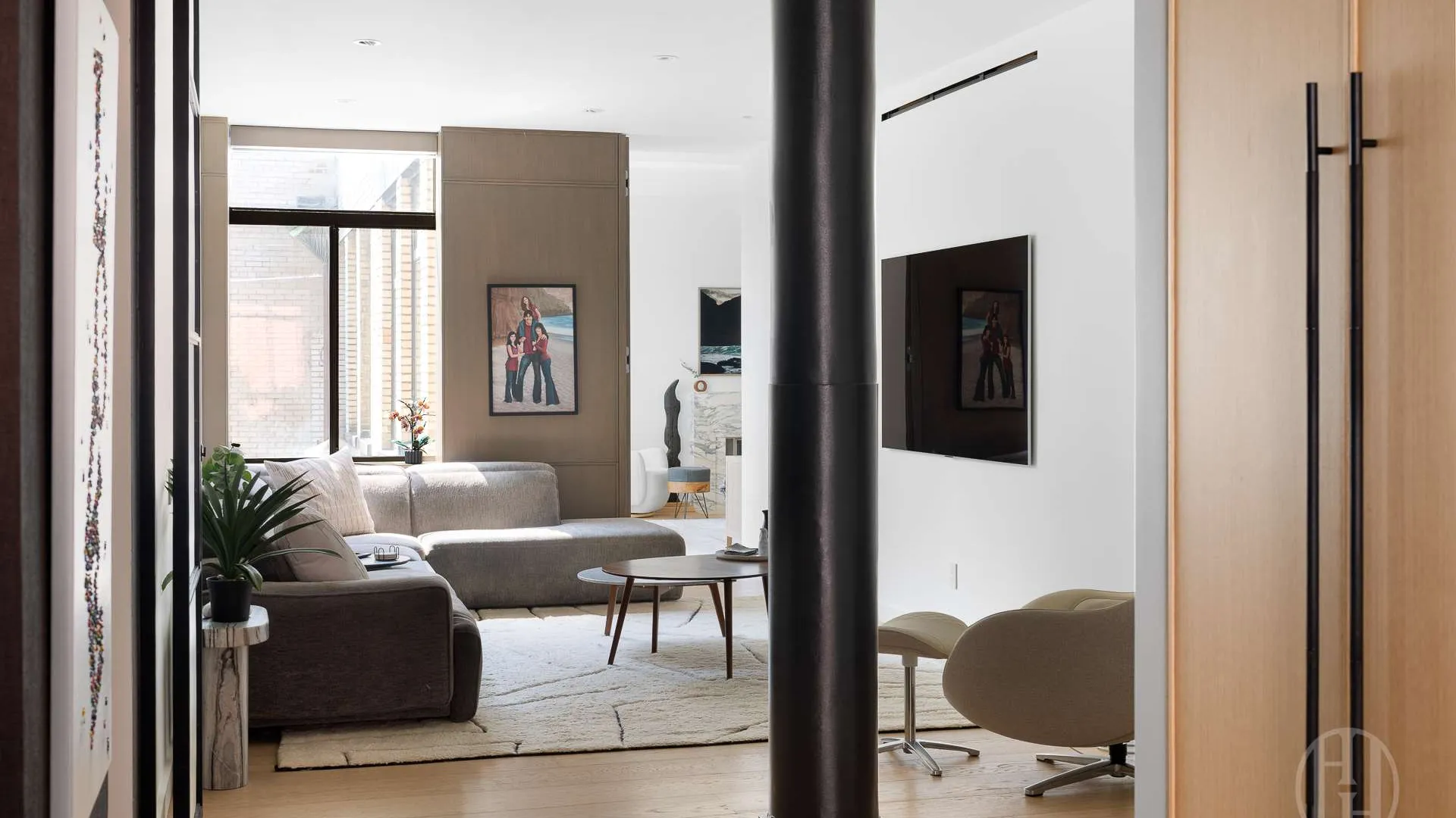 Property at 111 Barrow Street, New York, NY 10014 3