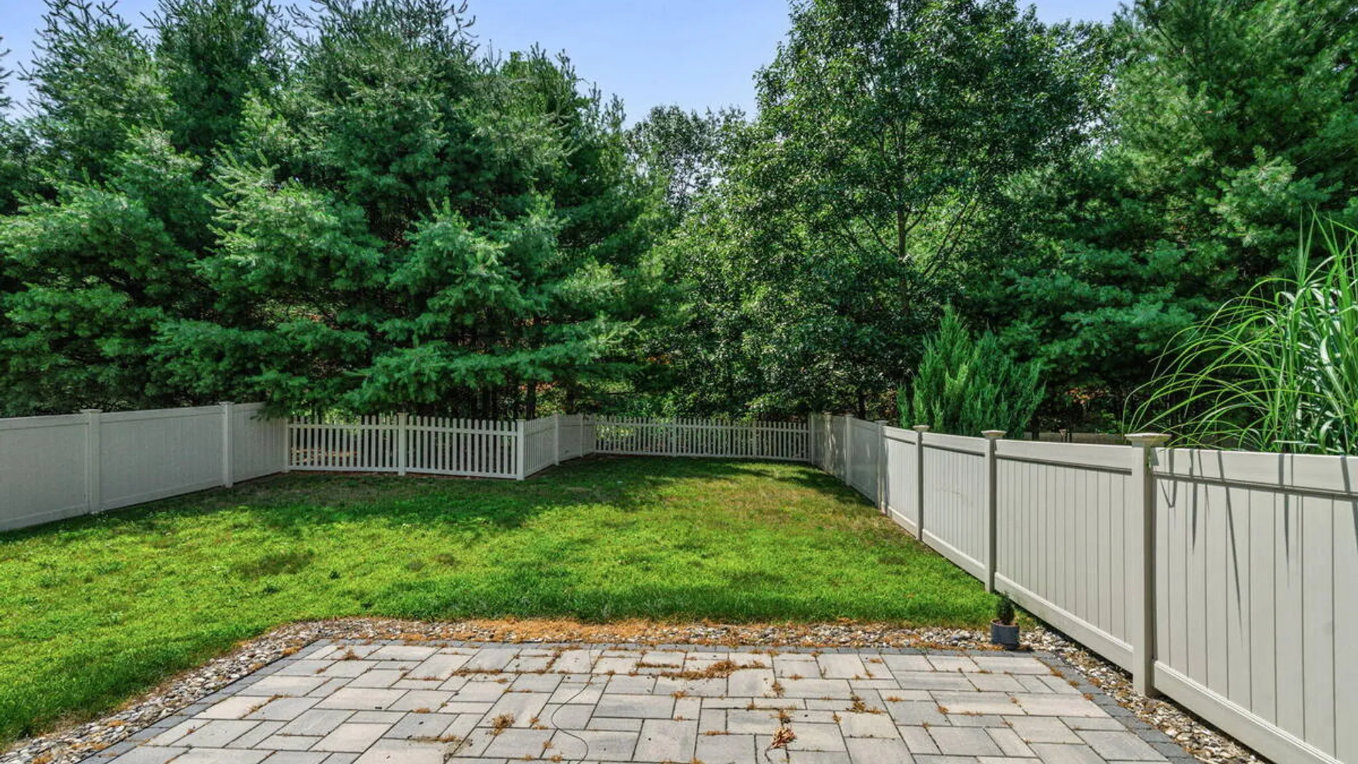 Property at 13 Weston Way, Malta, NY 12020 31
