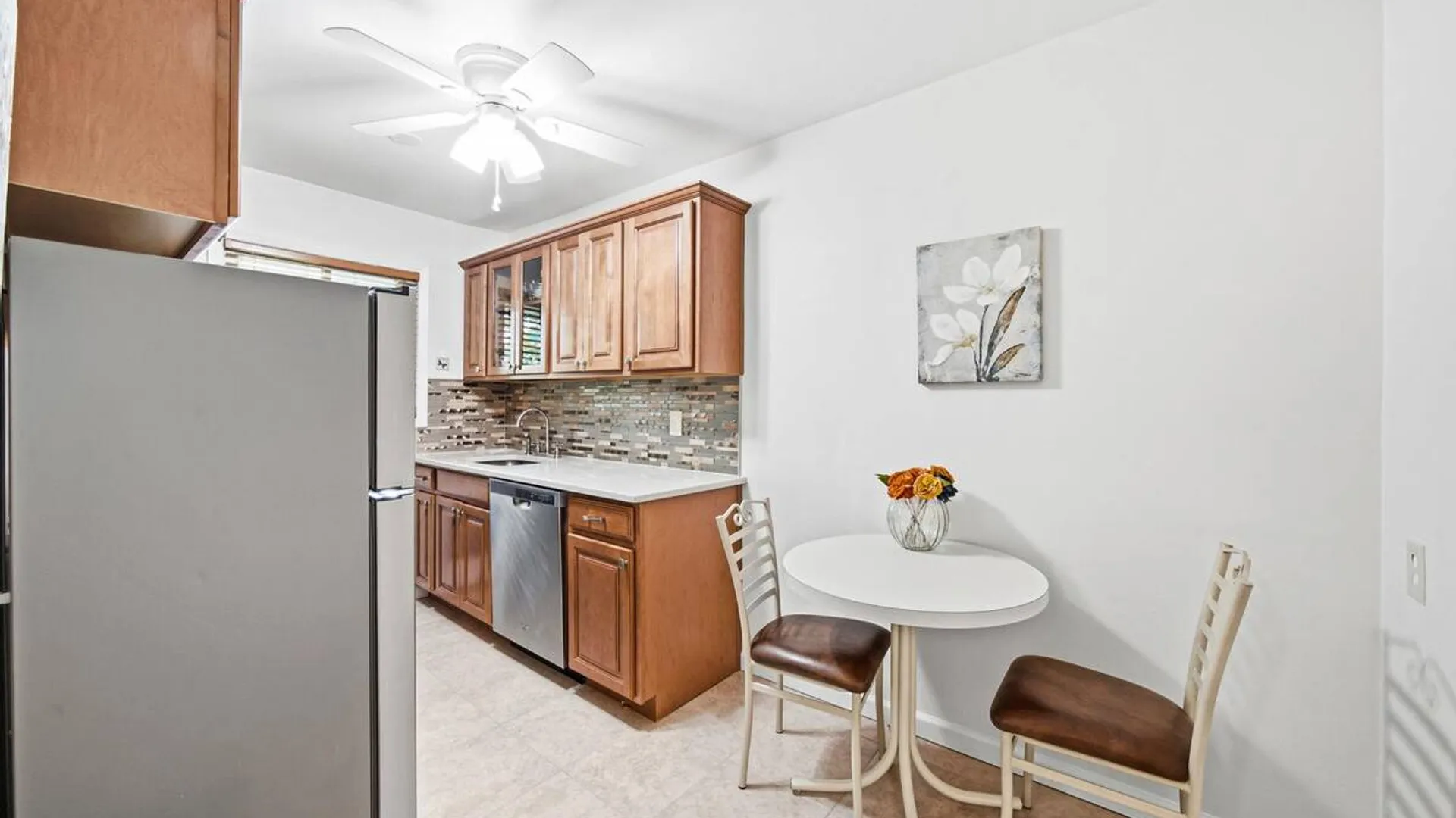 Property at 172 Edmunton, North Babylon, NY 11703 11