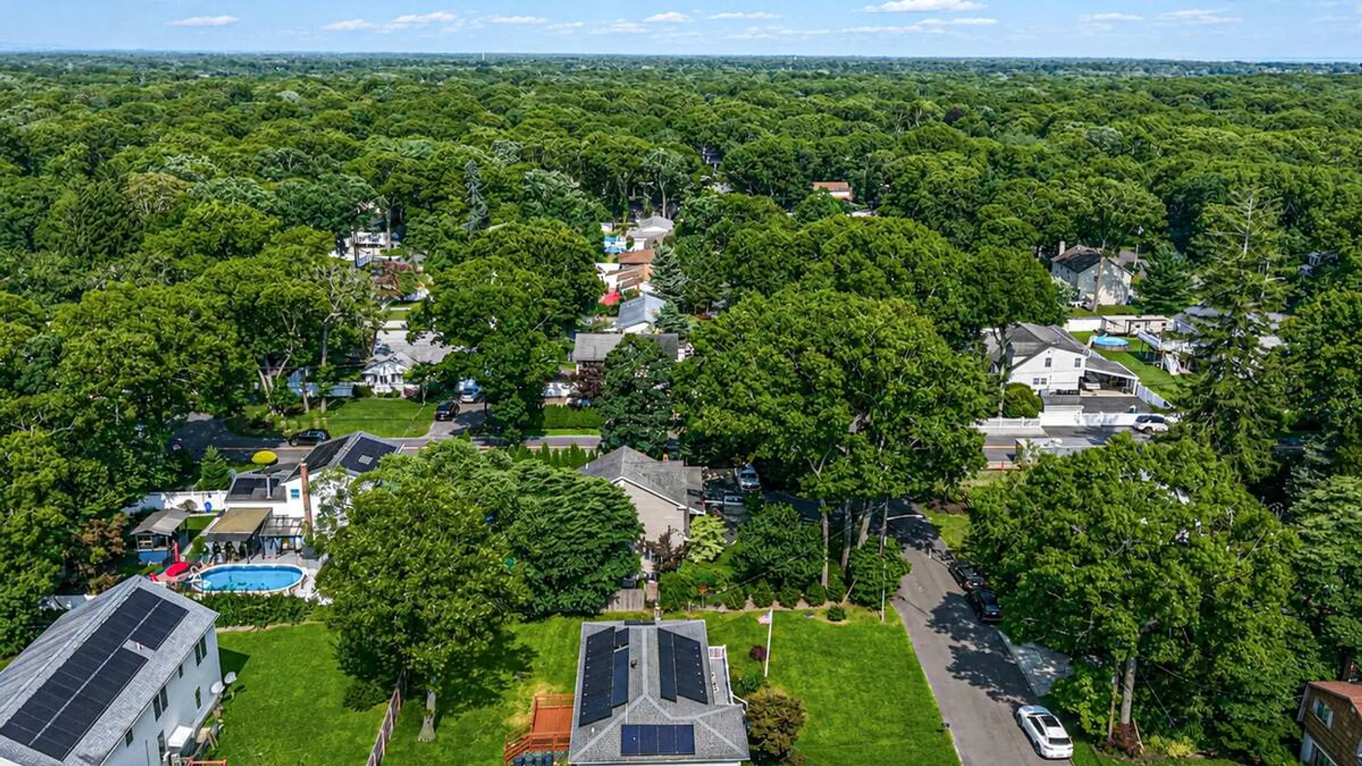 Property at 51 Hampton Avenue, Mastic, NY 11950 4