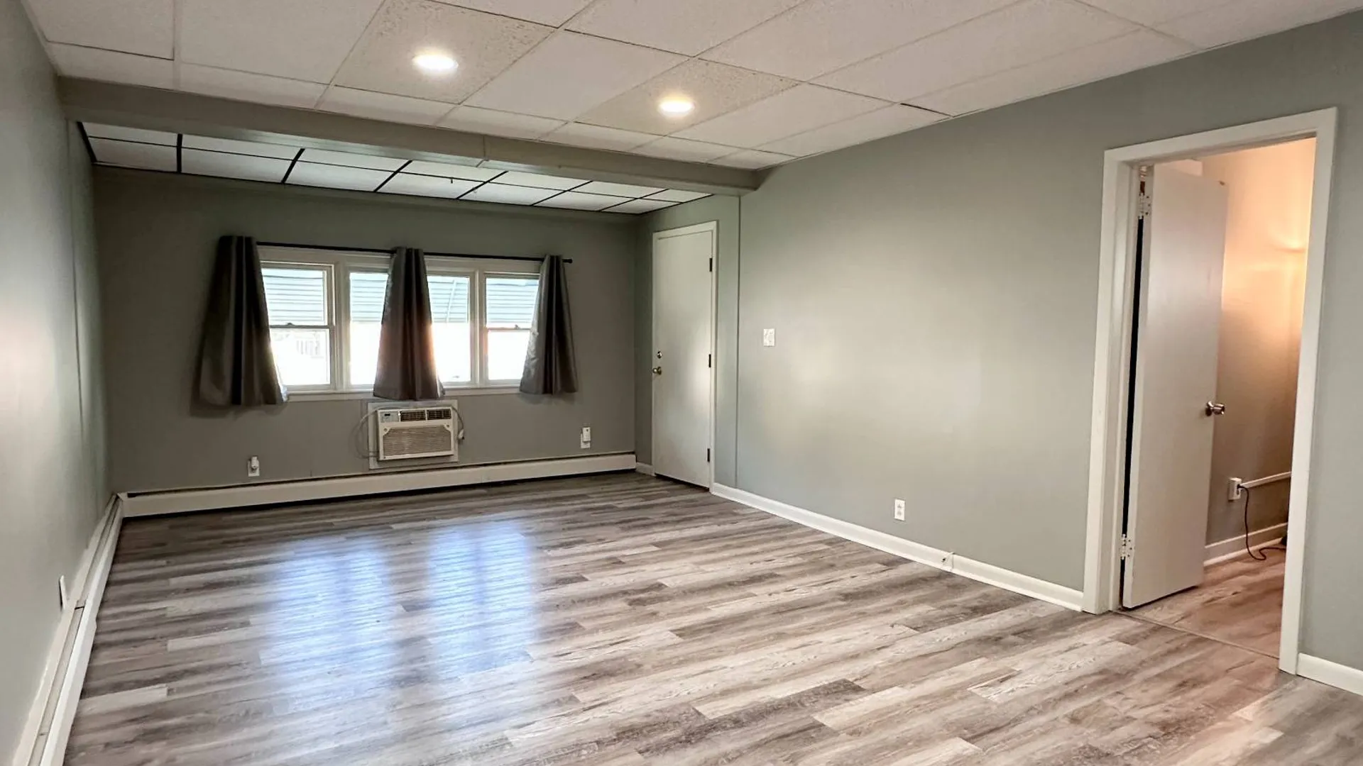 Property at 1800 7th Ave, Watervliet, NY 12189 6
