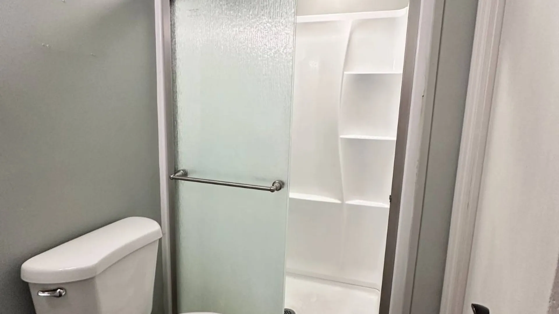 Property at 1800 7th Ave, Watervliet, NY 12189 9
