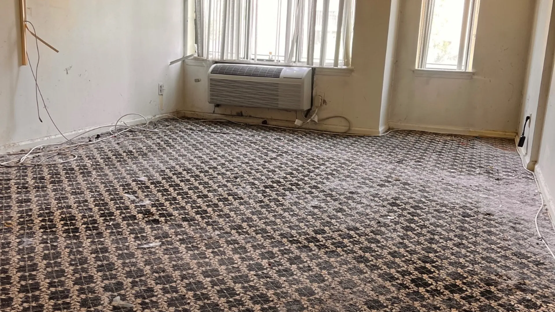 Property at 41 Wellington Ct, Staten Island, NY 10314 18