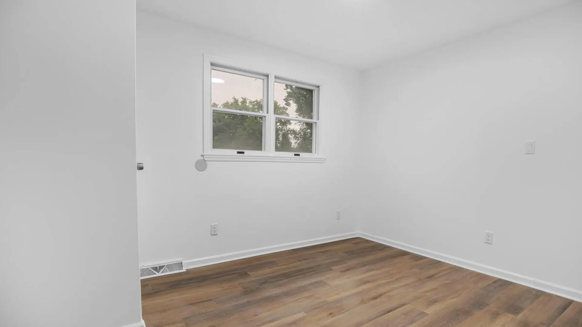 Property at 1368 Belmont Avenue, Schenectady, NY 12308 24