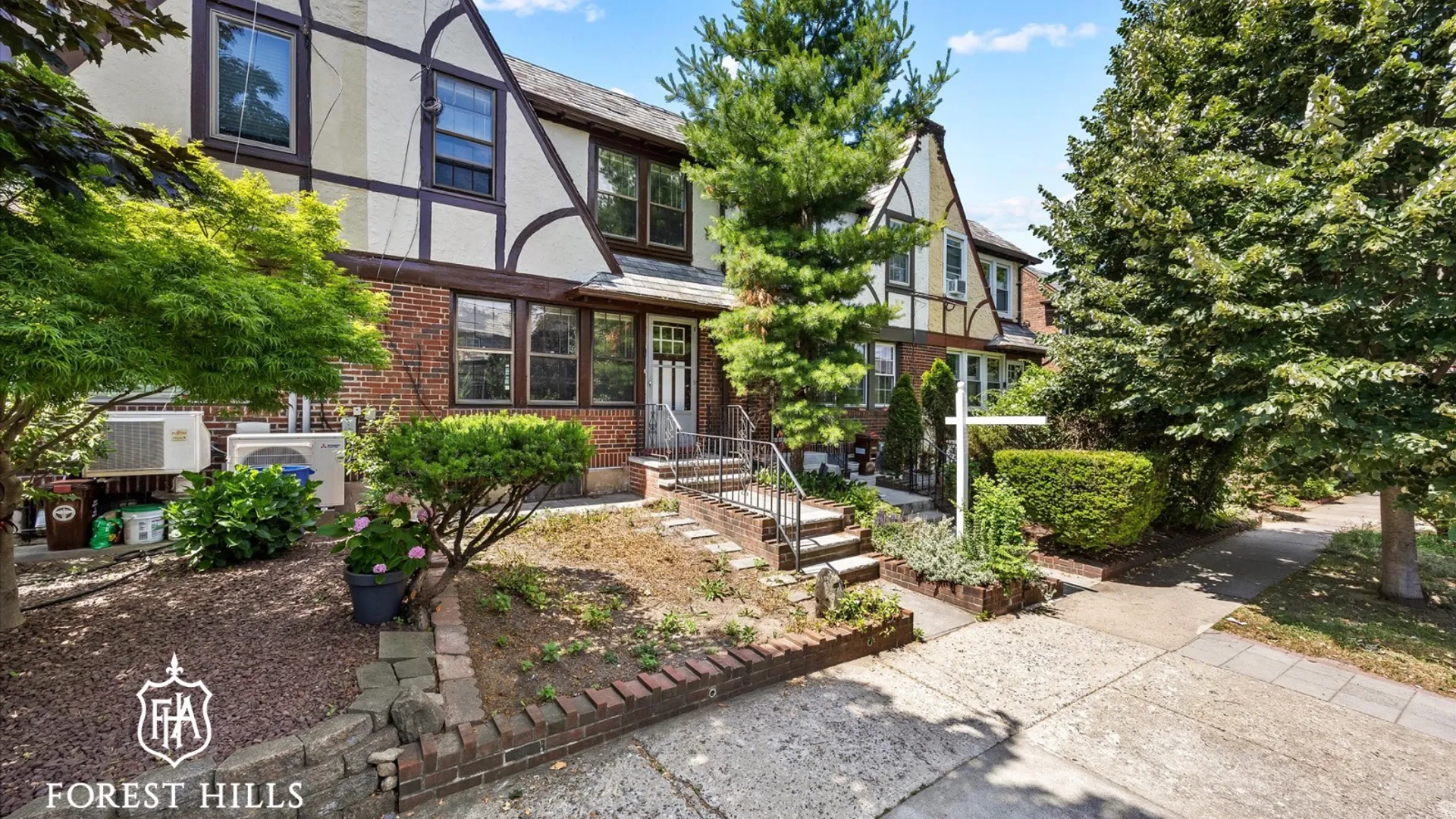 Property at 67-102 Dartmouth Street, Forest Hills, NY 11375 4