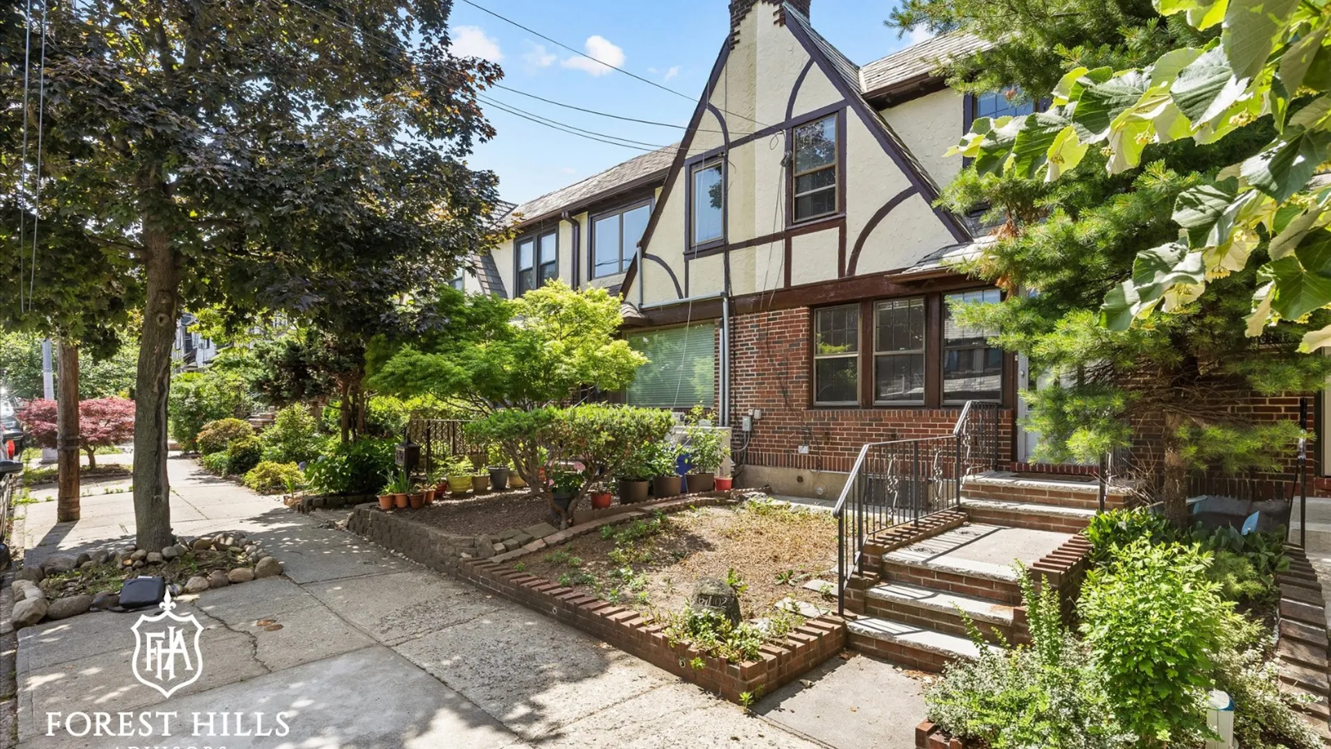 Property at 67-102 Dartmouth Street, Forest Hills, NY 11375 33