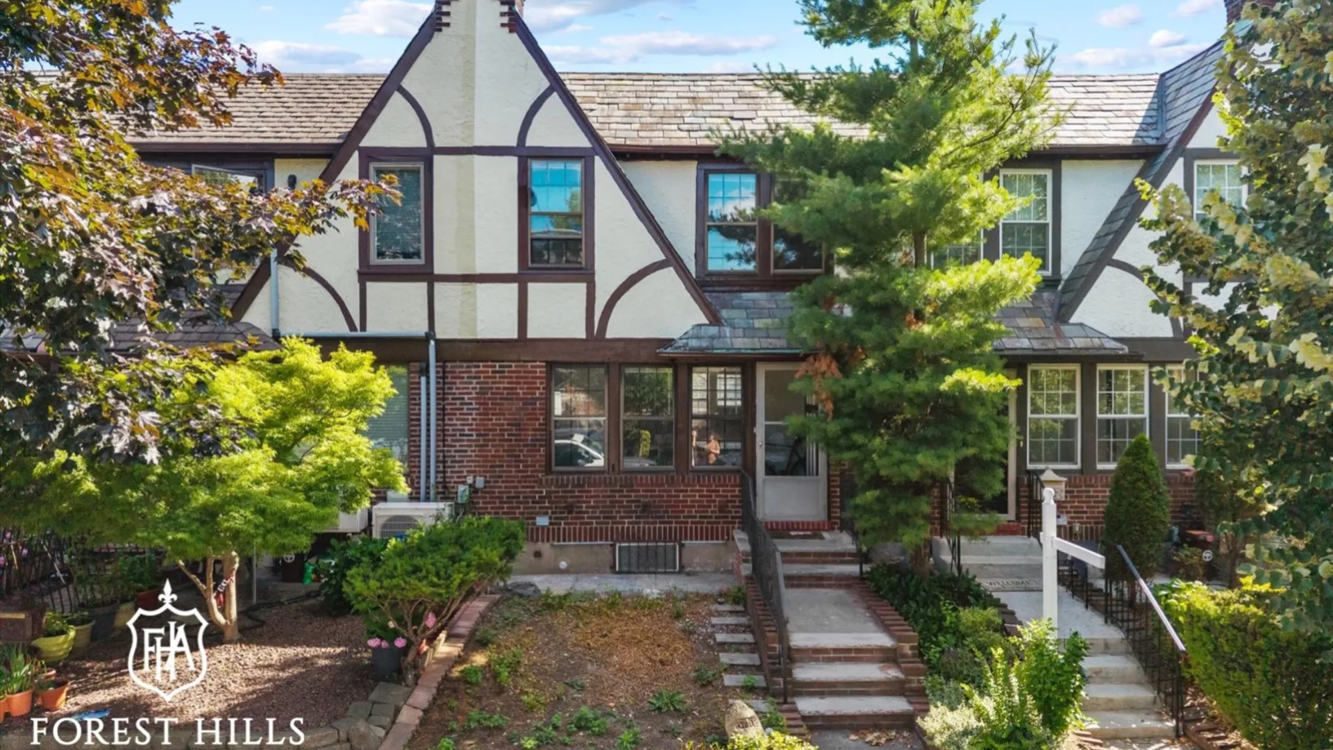 Property at 67-102 Dartmouth Street, Forest Hills, NY 11375 2