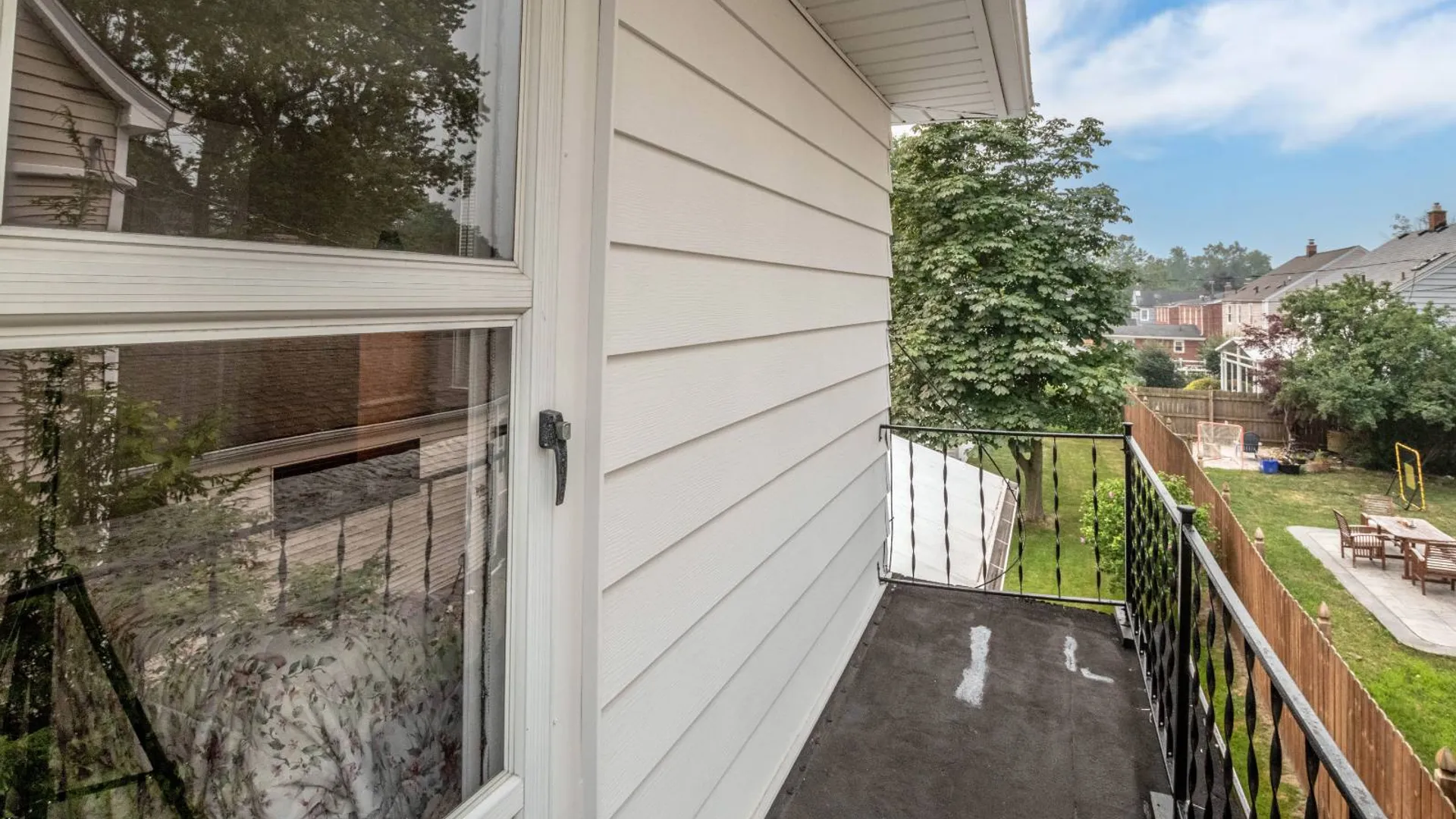 Property at 177 Kings Hwy, Amherst, NY 14226 14