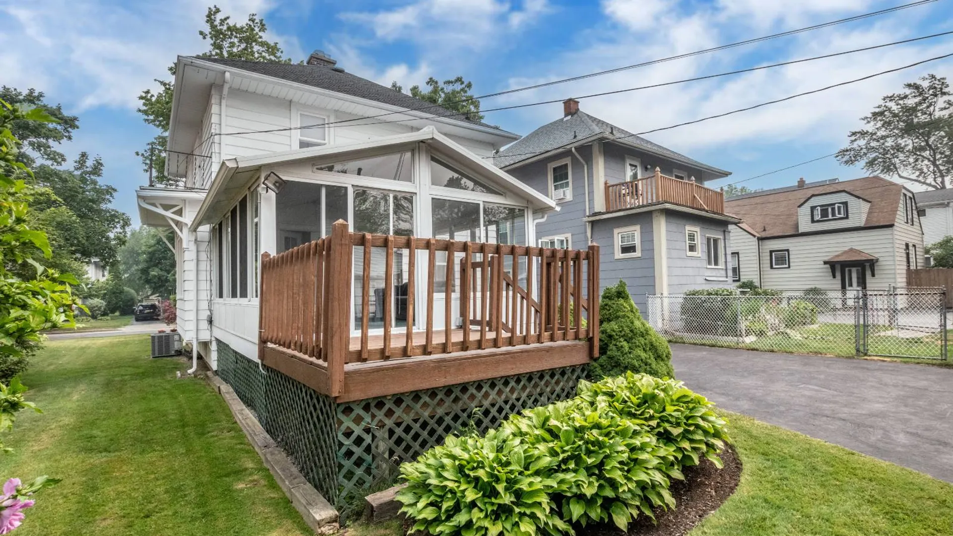 Property at 177 Kings Hwy, Amherst, NY 14226 9