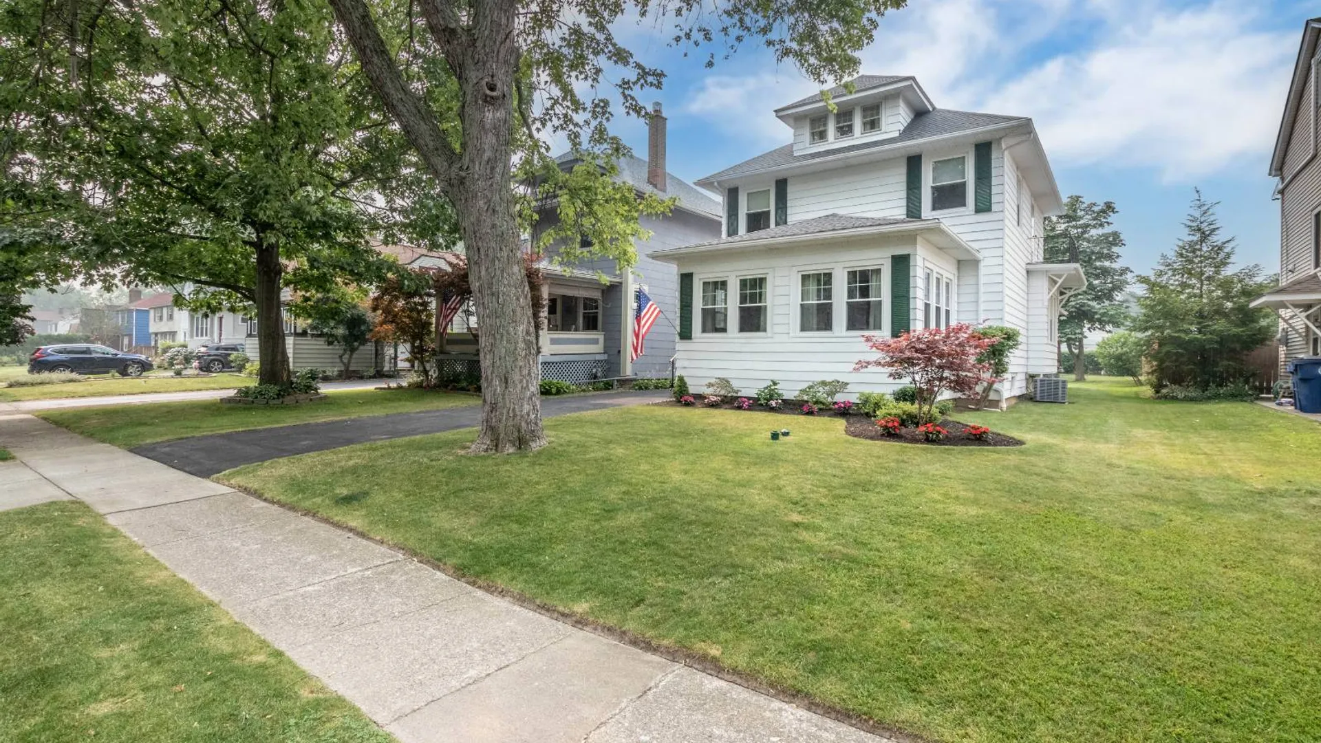 Property at 177 Kings Hwy, Amherst, NY 14226 5