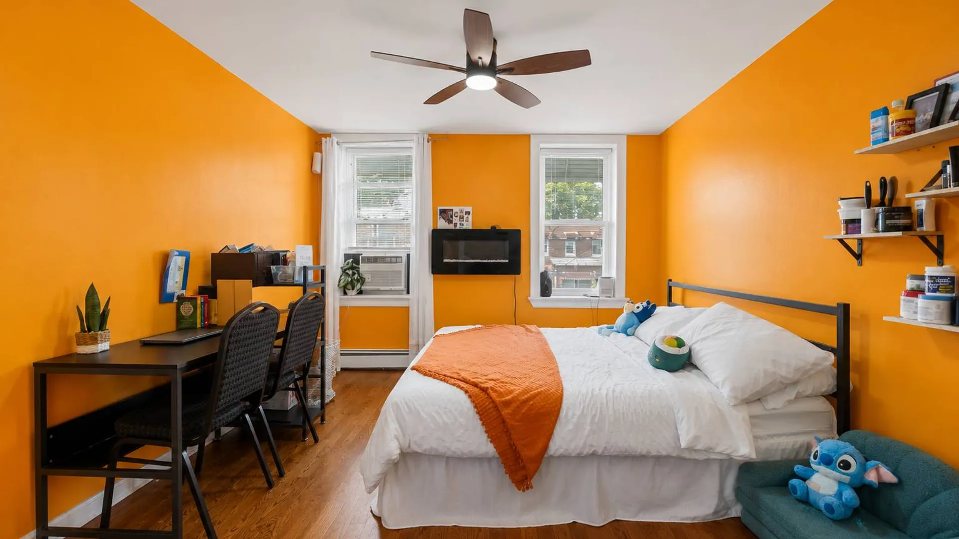 Property at 960 E 221st Street, New York, NY 10469 17