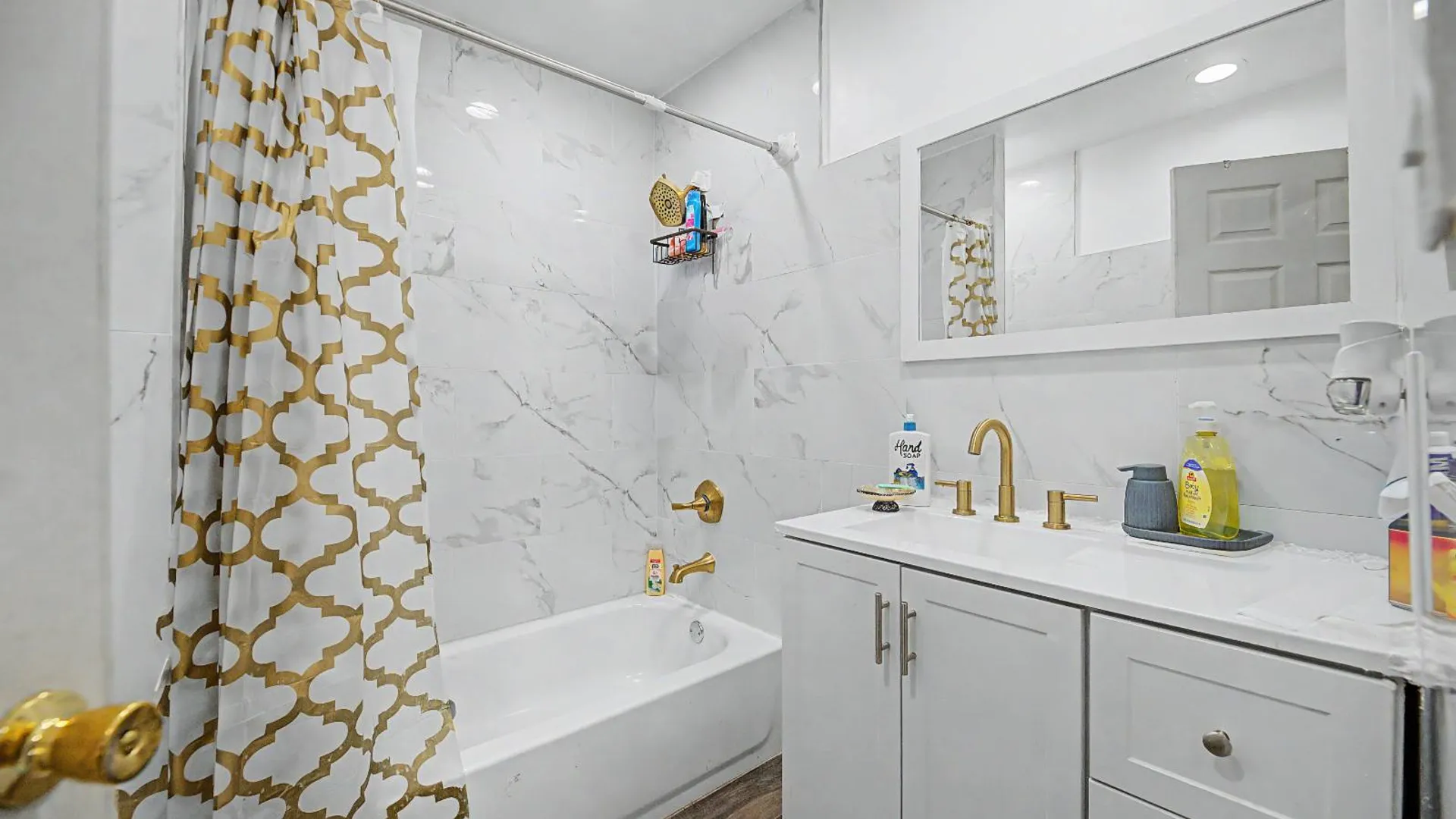 Property at 97 Portland Pl, Yonkers, NY 10703 13