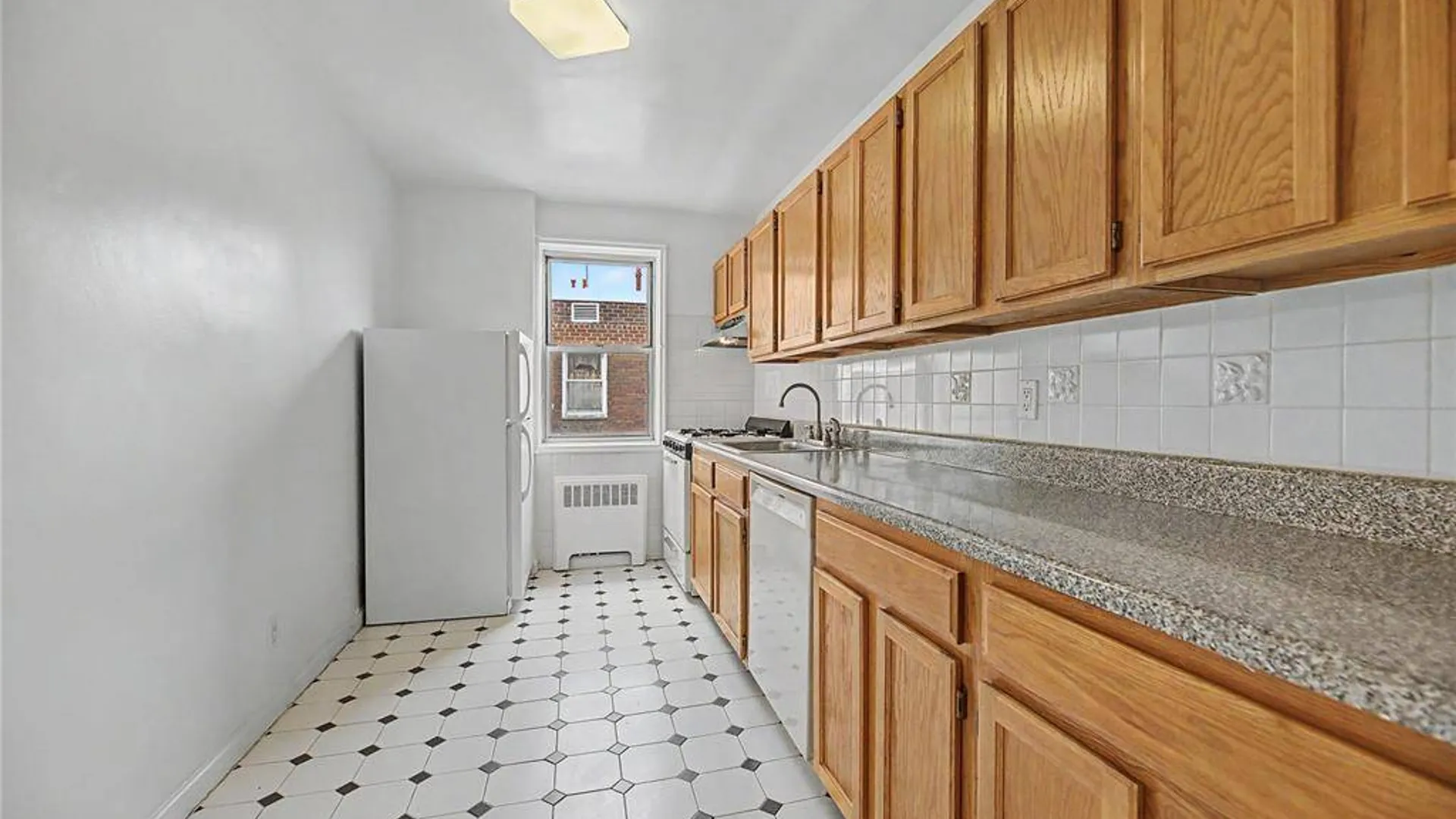 Property at 1234 Midland Avenue, Bronxville, NY 10708 6