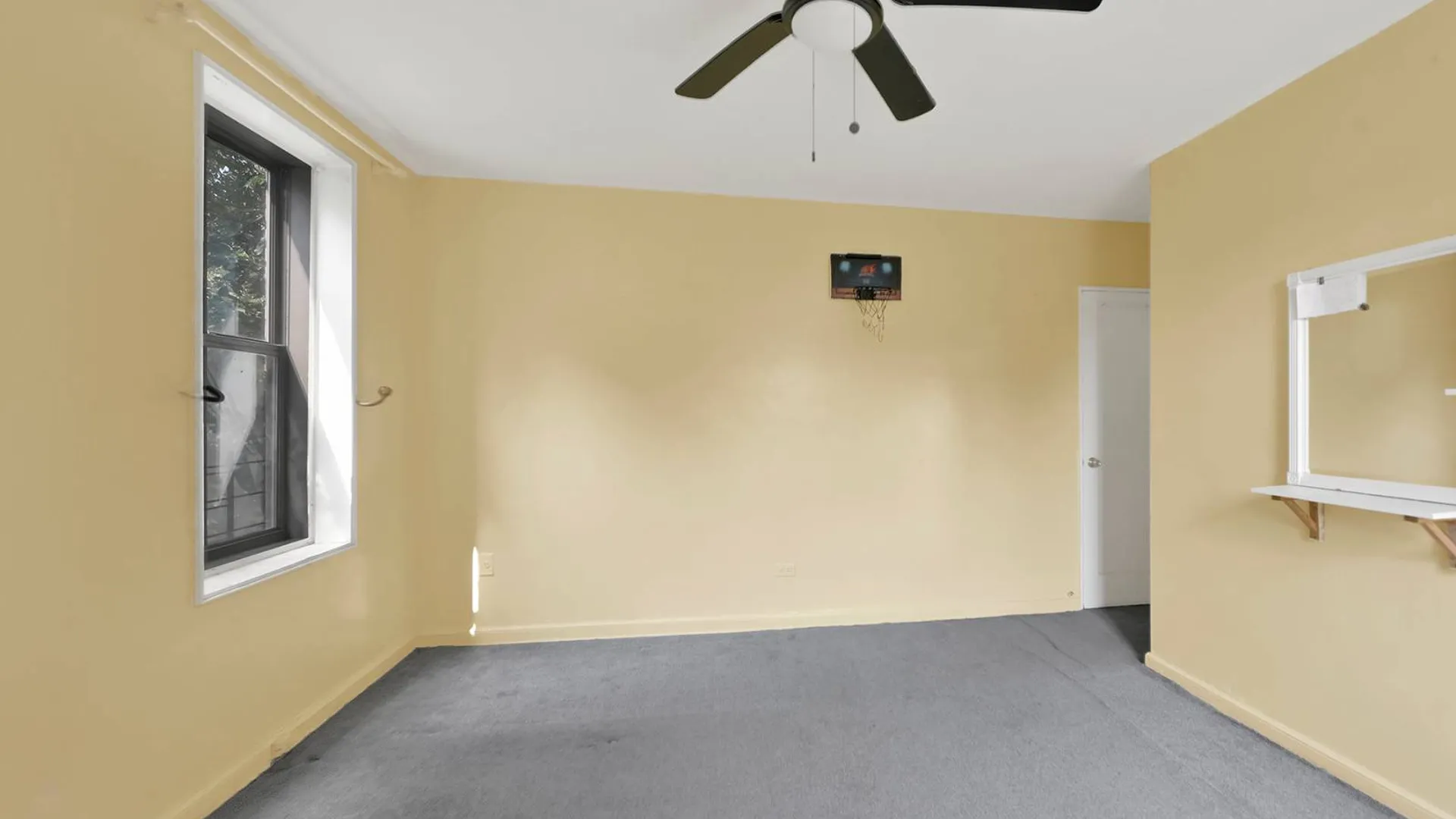 Property at 2165 Brigham St, Brooklyn, NY 11229 12