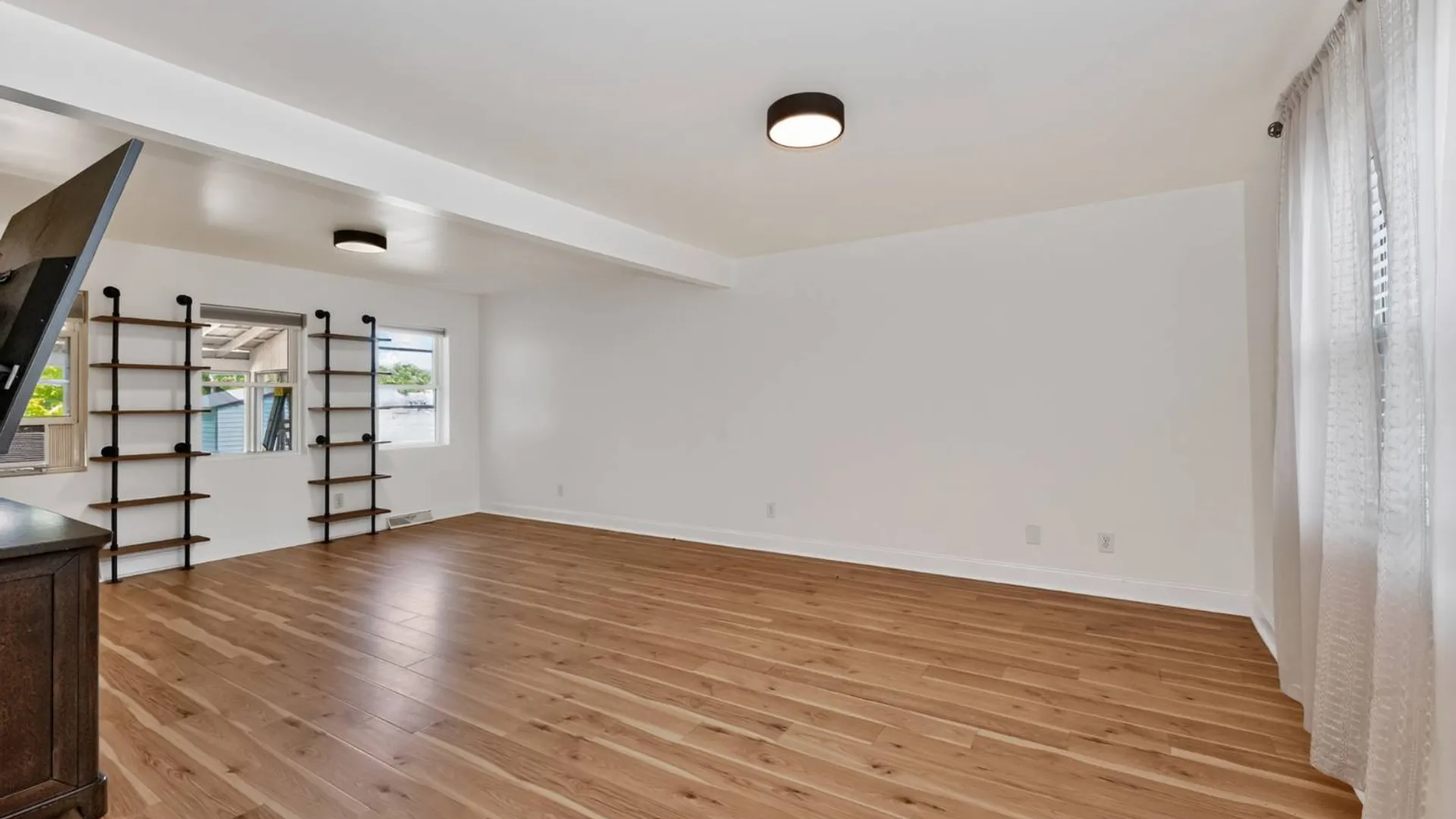 Property at 328 Stone Church Rd, Ballston Spa, NY 12020 5
