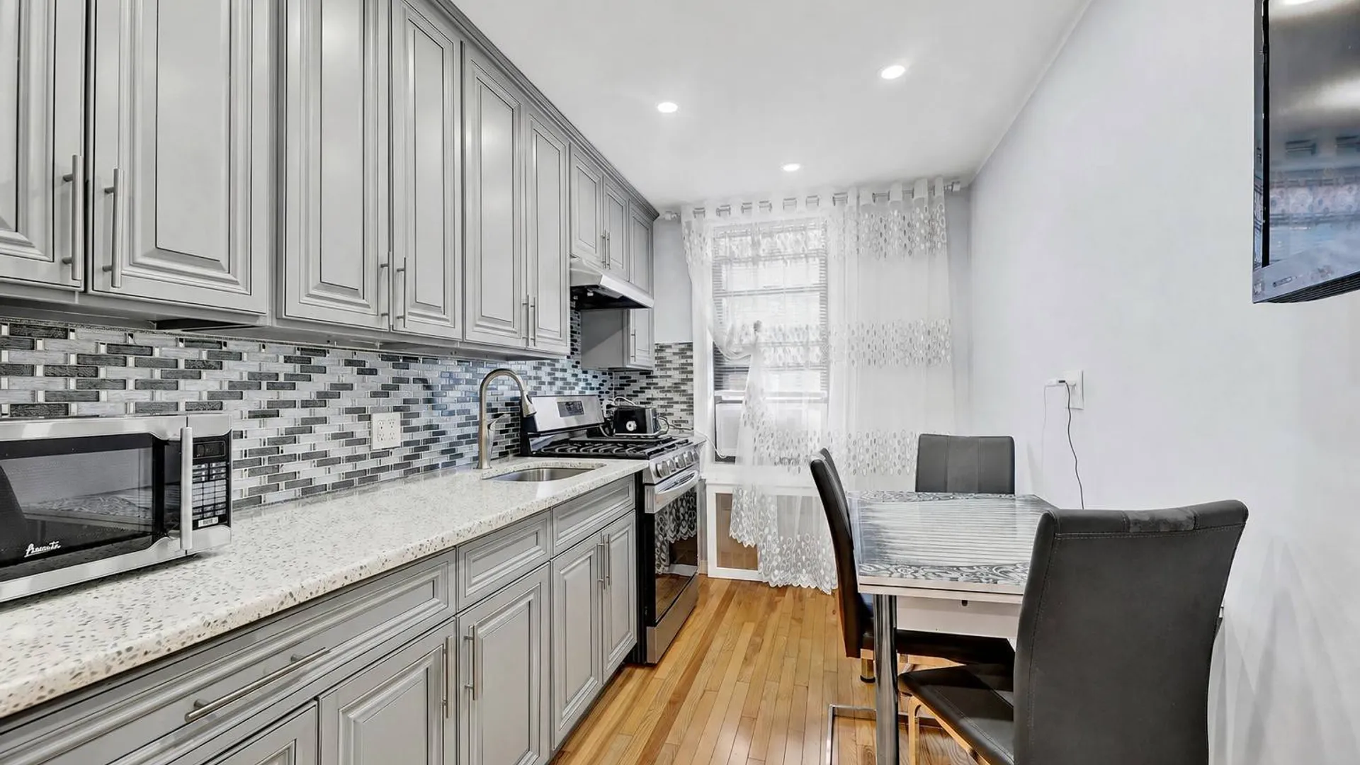 Property at 2229 Knapp St, Brooklyn, NY 11229 9