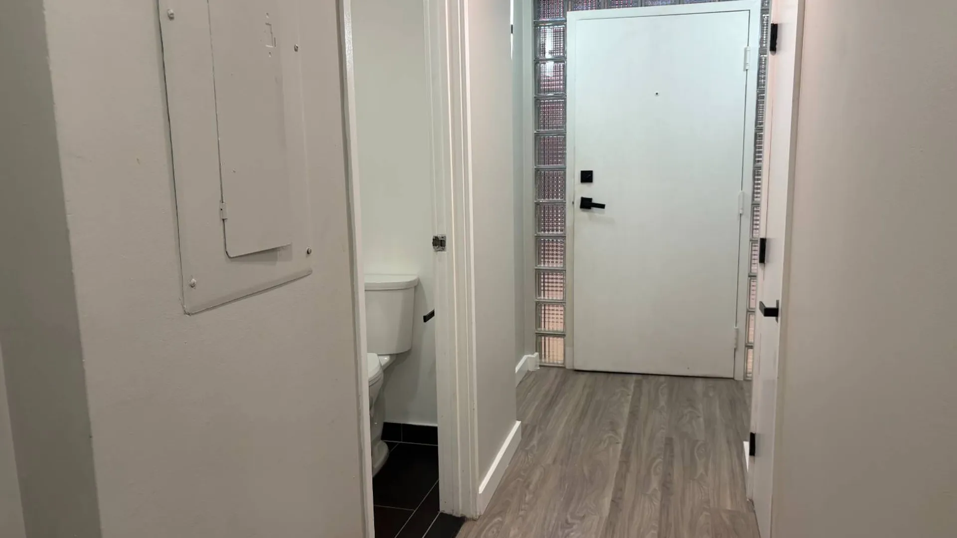 Property at 201 Park Ave, Albany, NY 12202 8