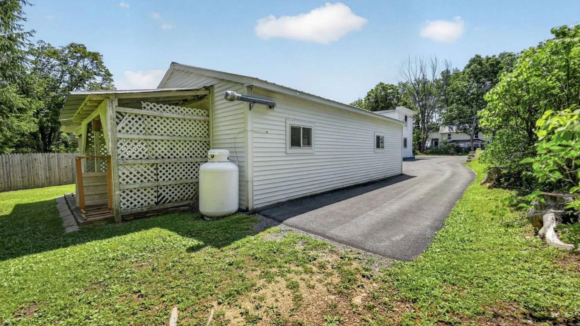 Property at 11 Mill St, Worcester, NY 12197 59