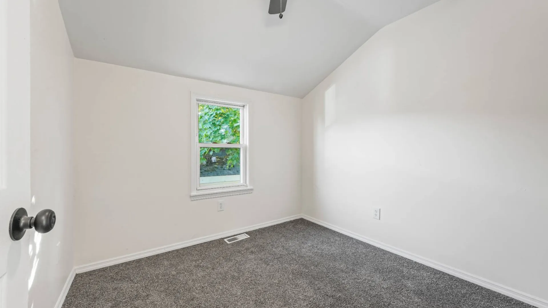 Property at 124 Cottage Street, Ravena, NY 12143 23