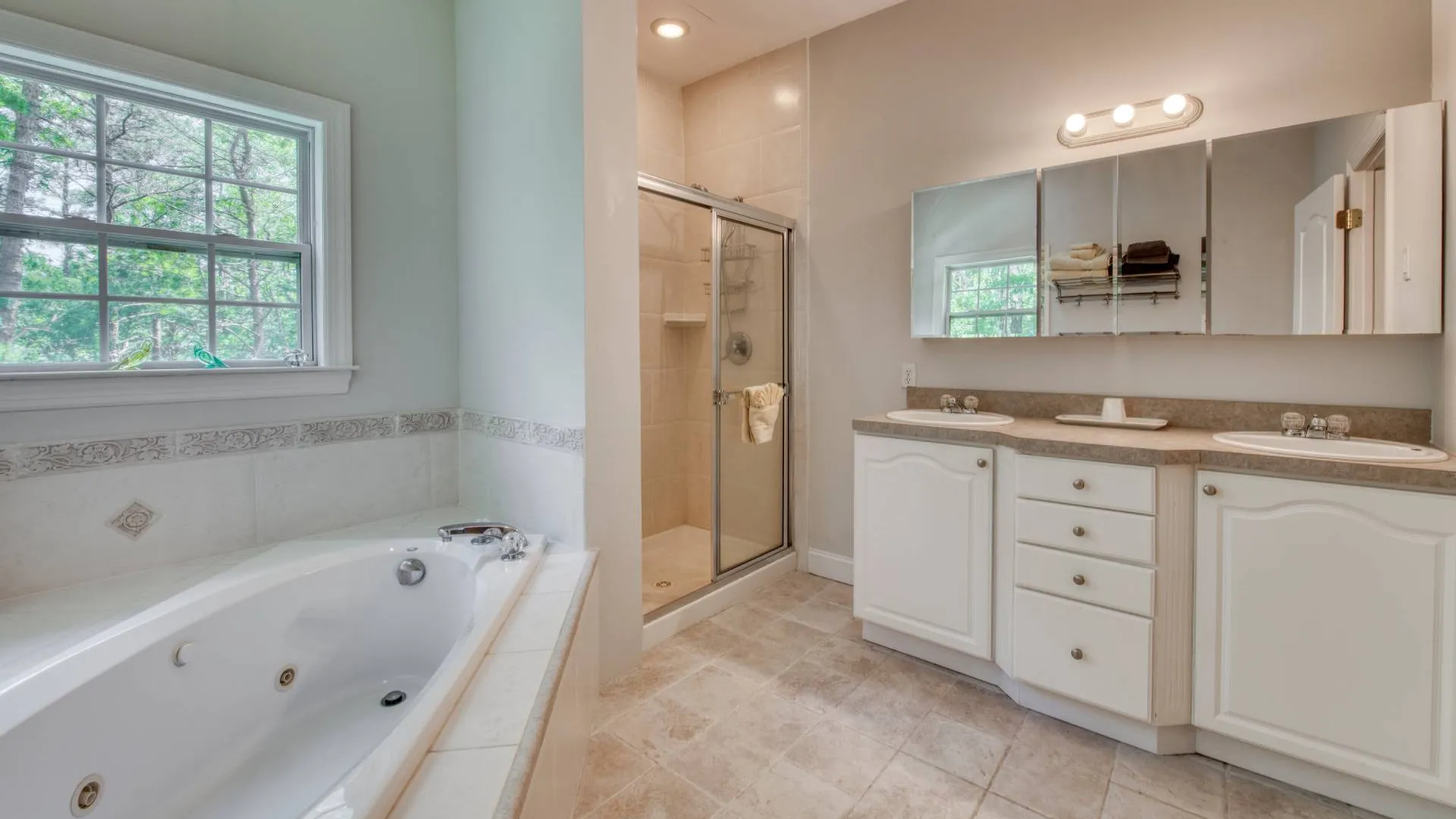 Property at 143 Malloy Drive, East Quogue, NY 11942 10