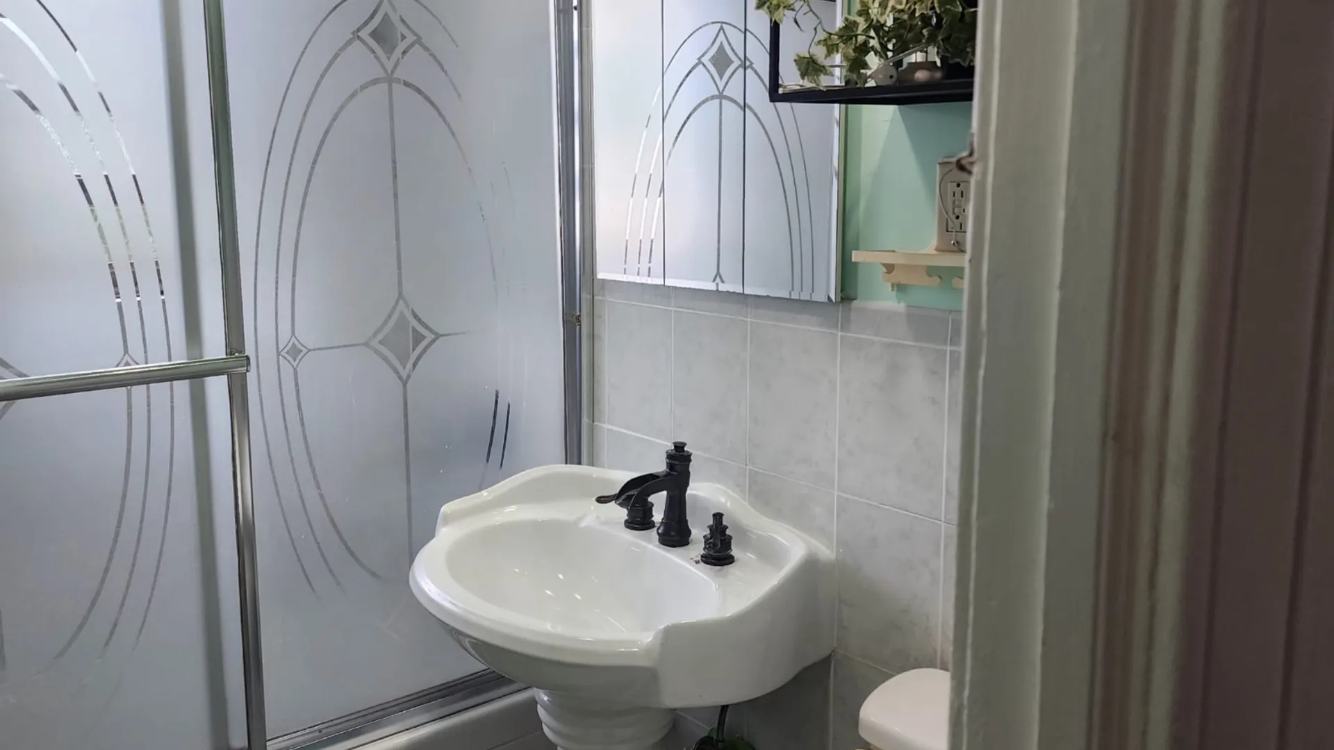 Property at 290 East 37th St, Brooklyn, NY 11203 17