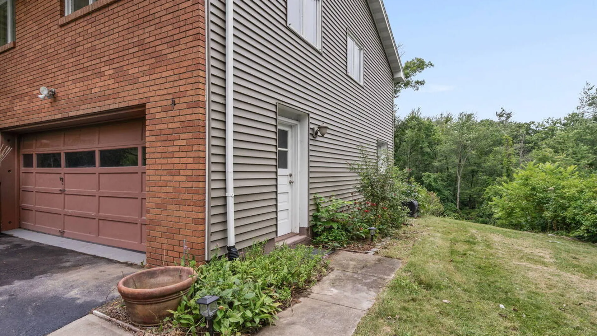 Property at 66 S Van Leuvan Drive, North Greenbush, NY 12144 4