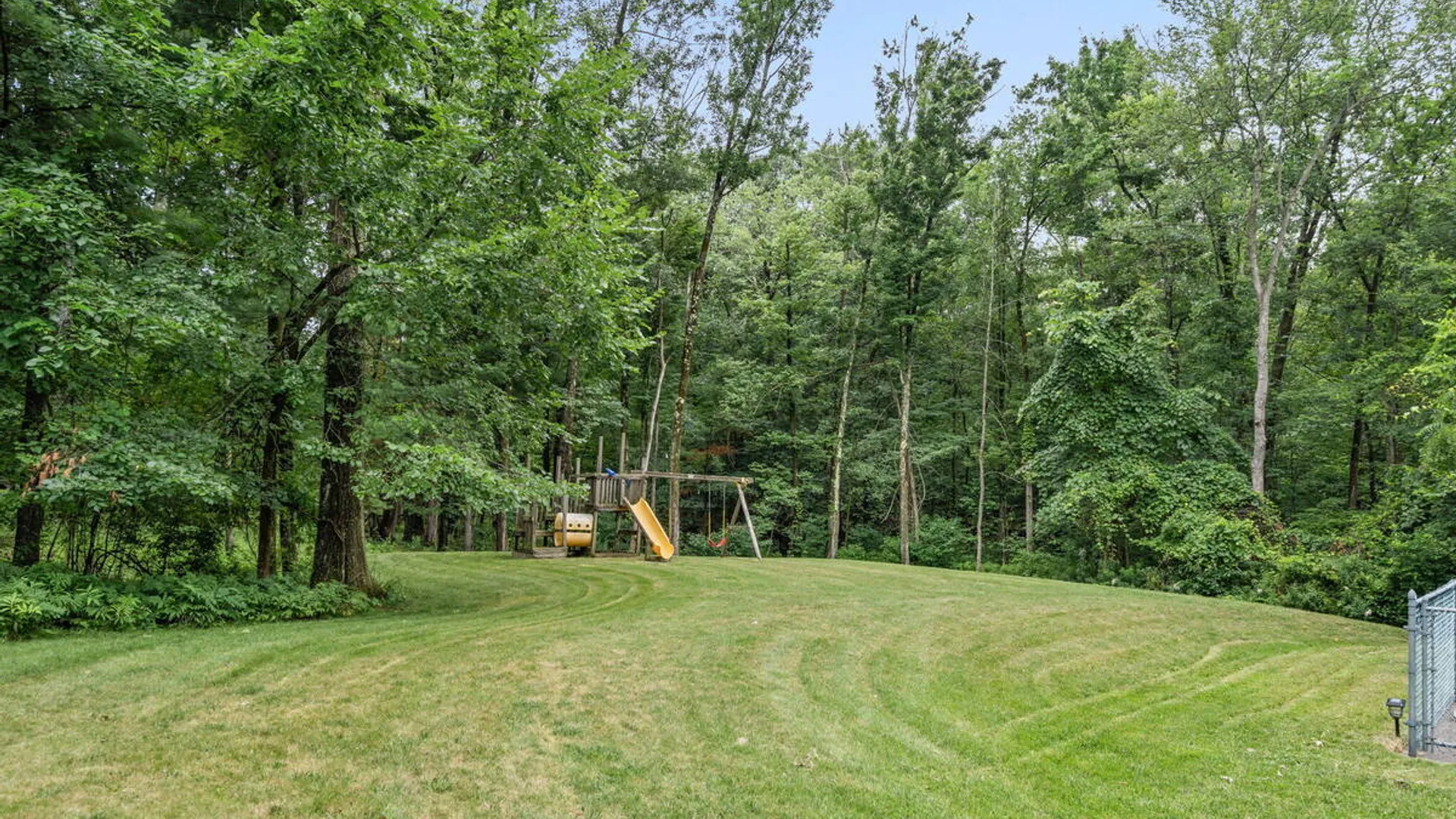 Property at 66 S Van Leuvan Drive, North Greenbush, NY 12144 7