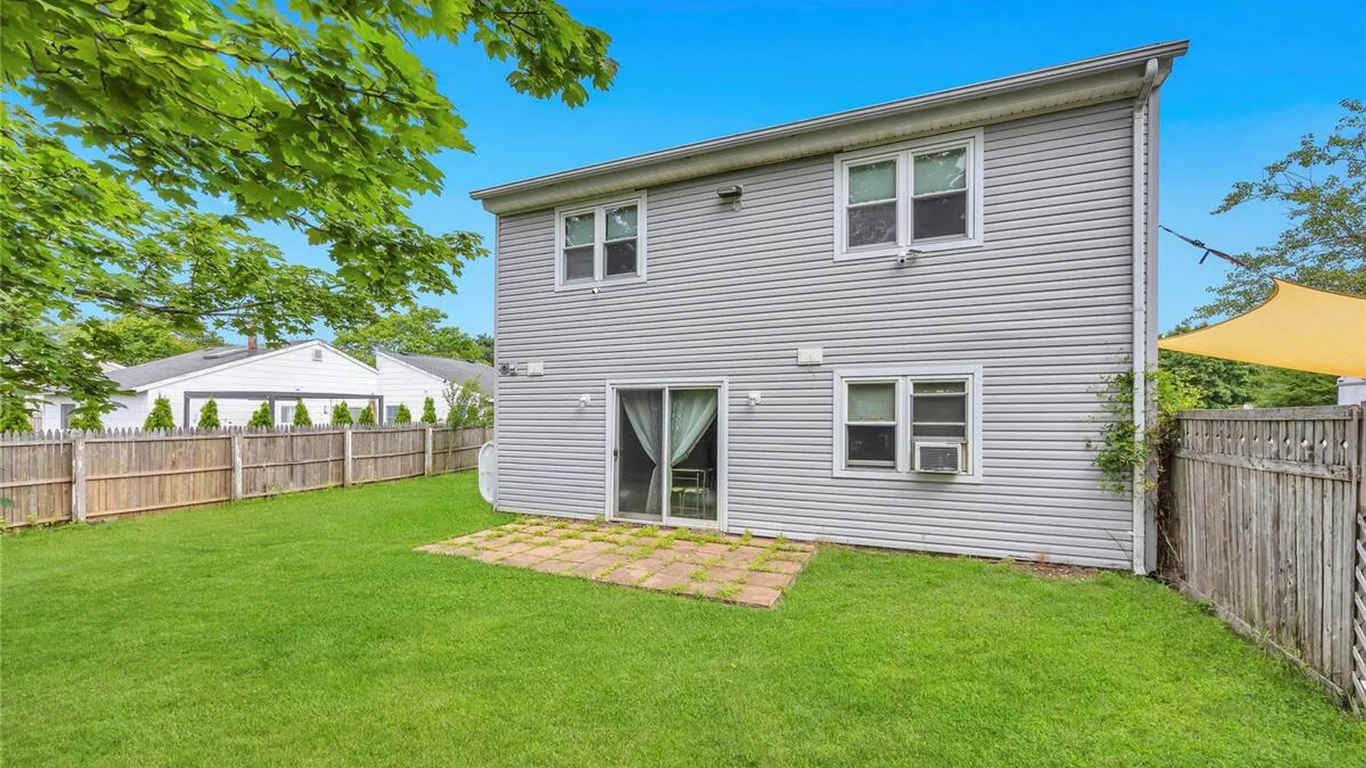 Property at 12 Handy Lane, Medford, NY 11763 7