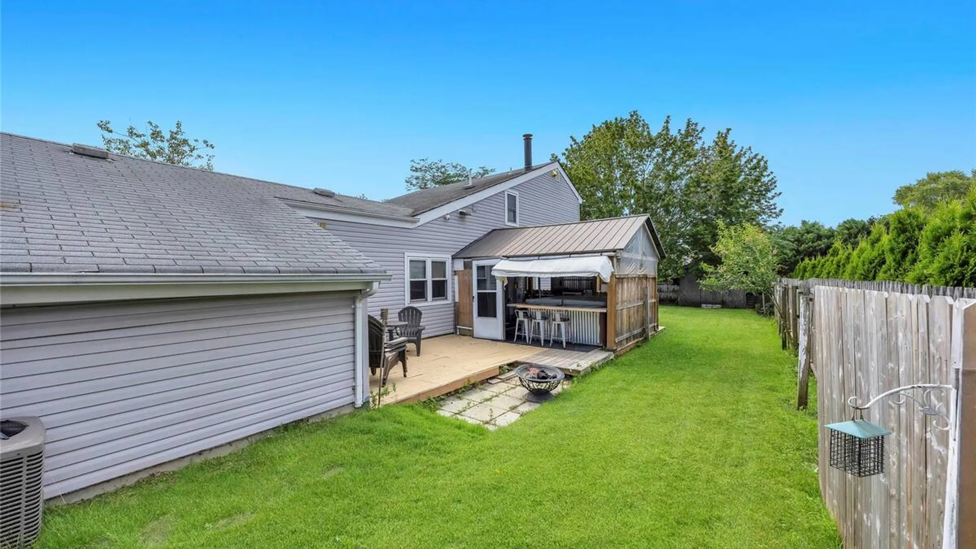 Property at 12 Handy Lane, Medford, NY 11763 9