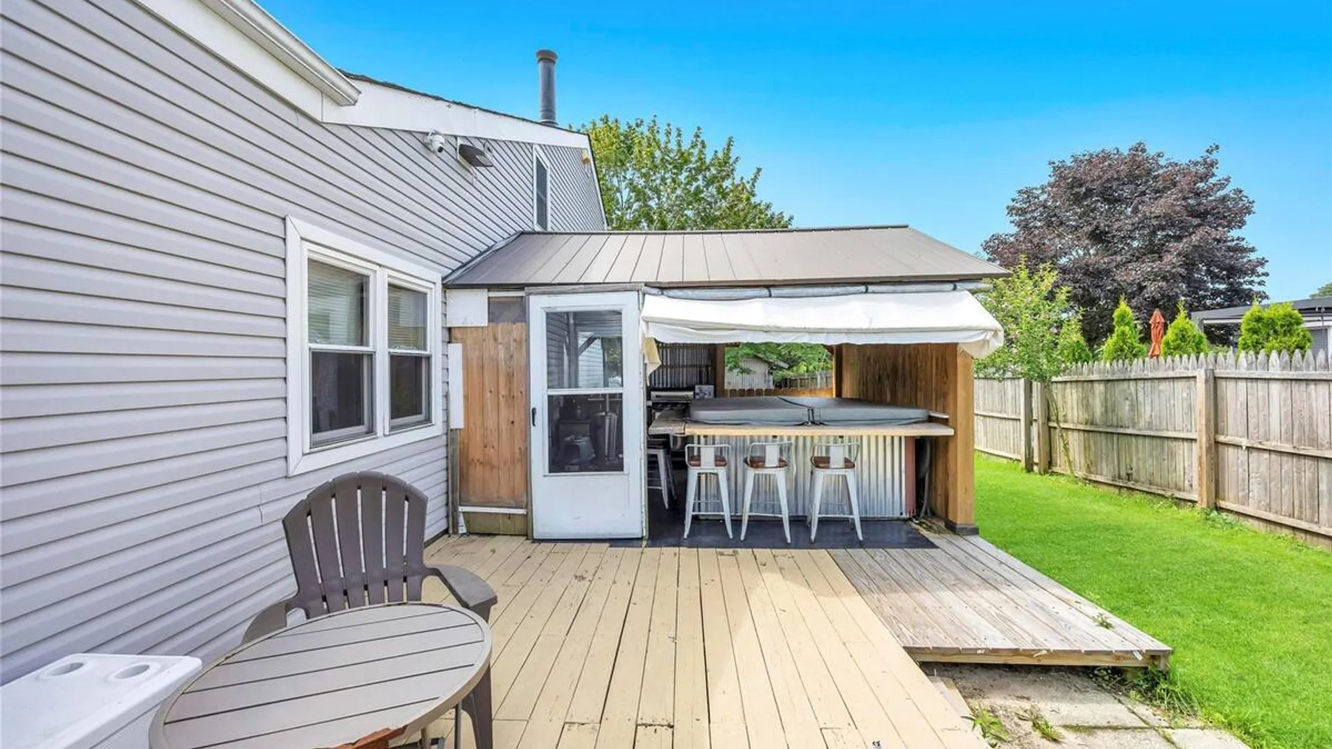 Property at 12 Handy Lane, Medford, NY 11763 10