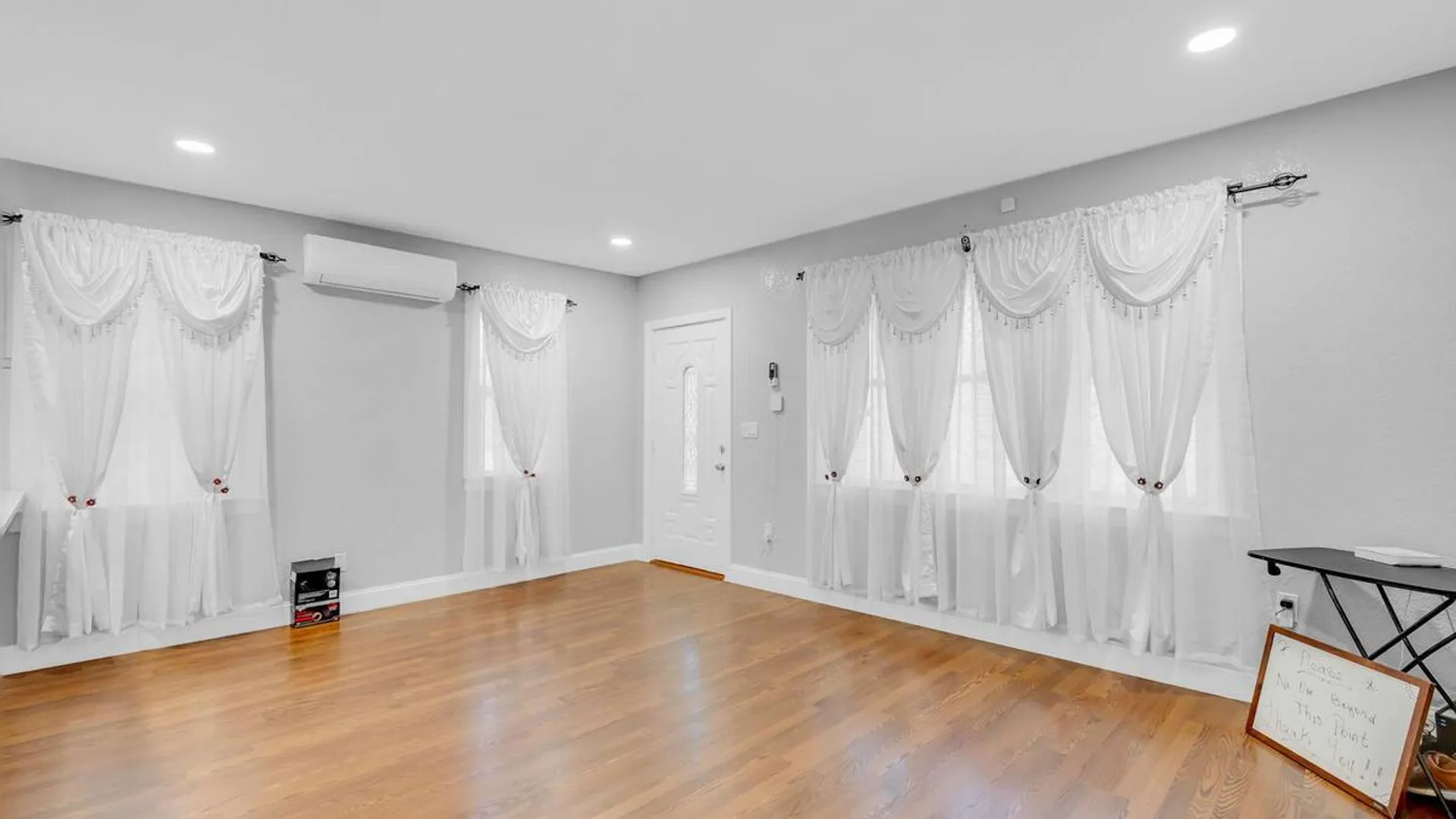 Property at 9411 210th Street, Queens Village, NY 11428 17