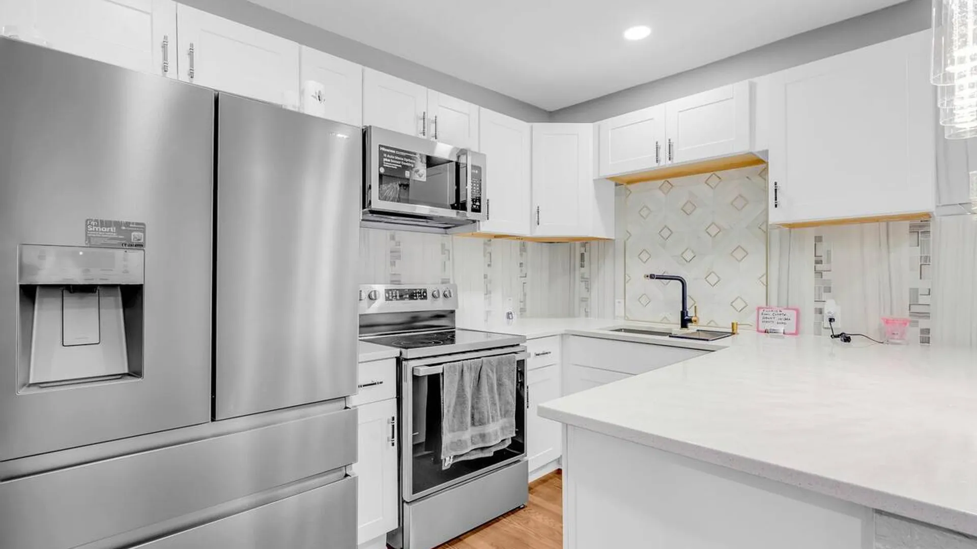 Property at 9411 210th Street, Queens Village, NY 11428 18