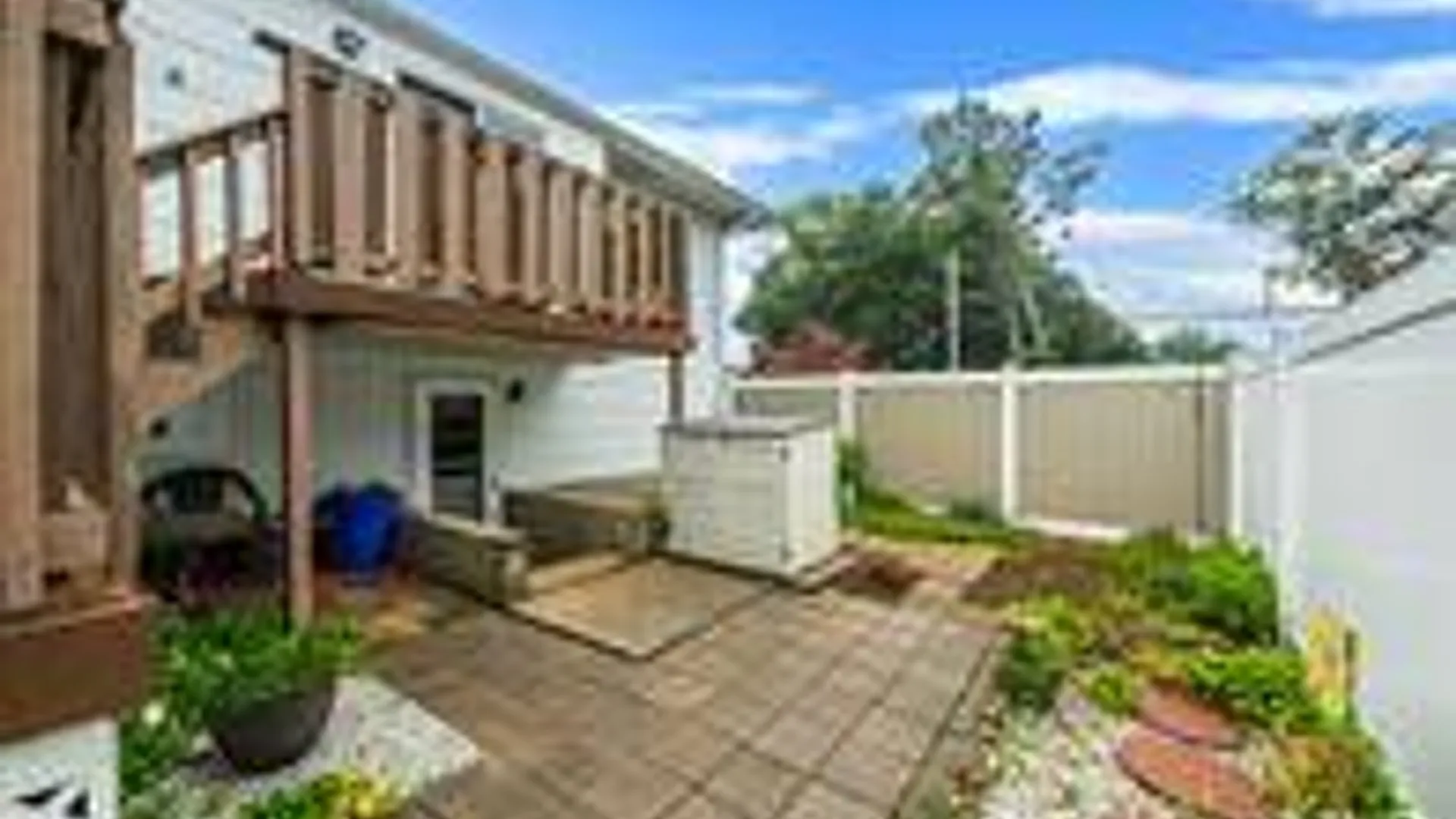 Property at 480 Fenimore Ave, North Babylon, NY 11703 8