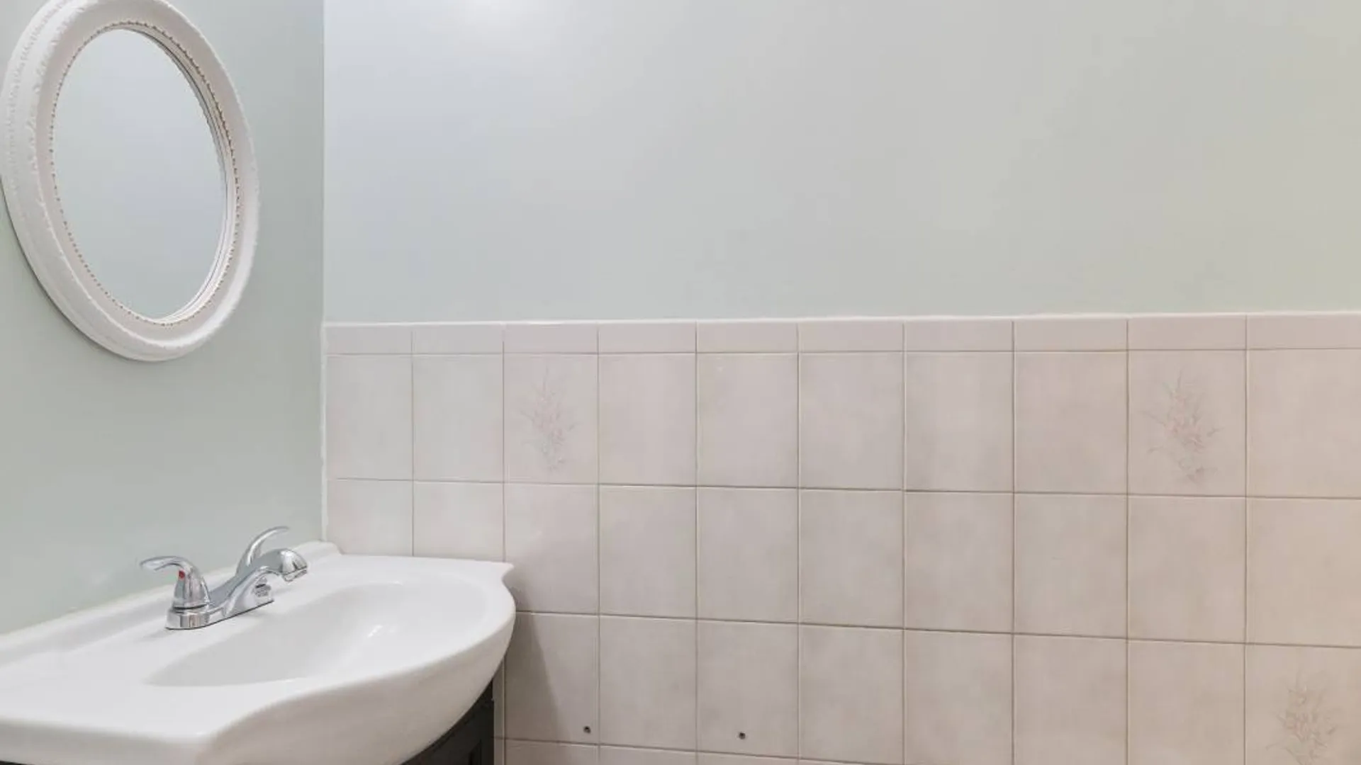 Property at 18-22 College Point Boulevard, College Point, NY 11356 5