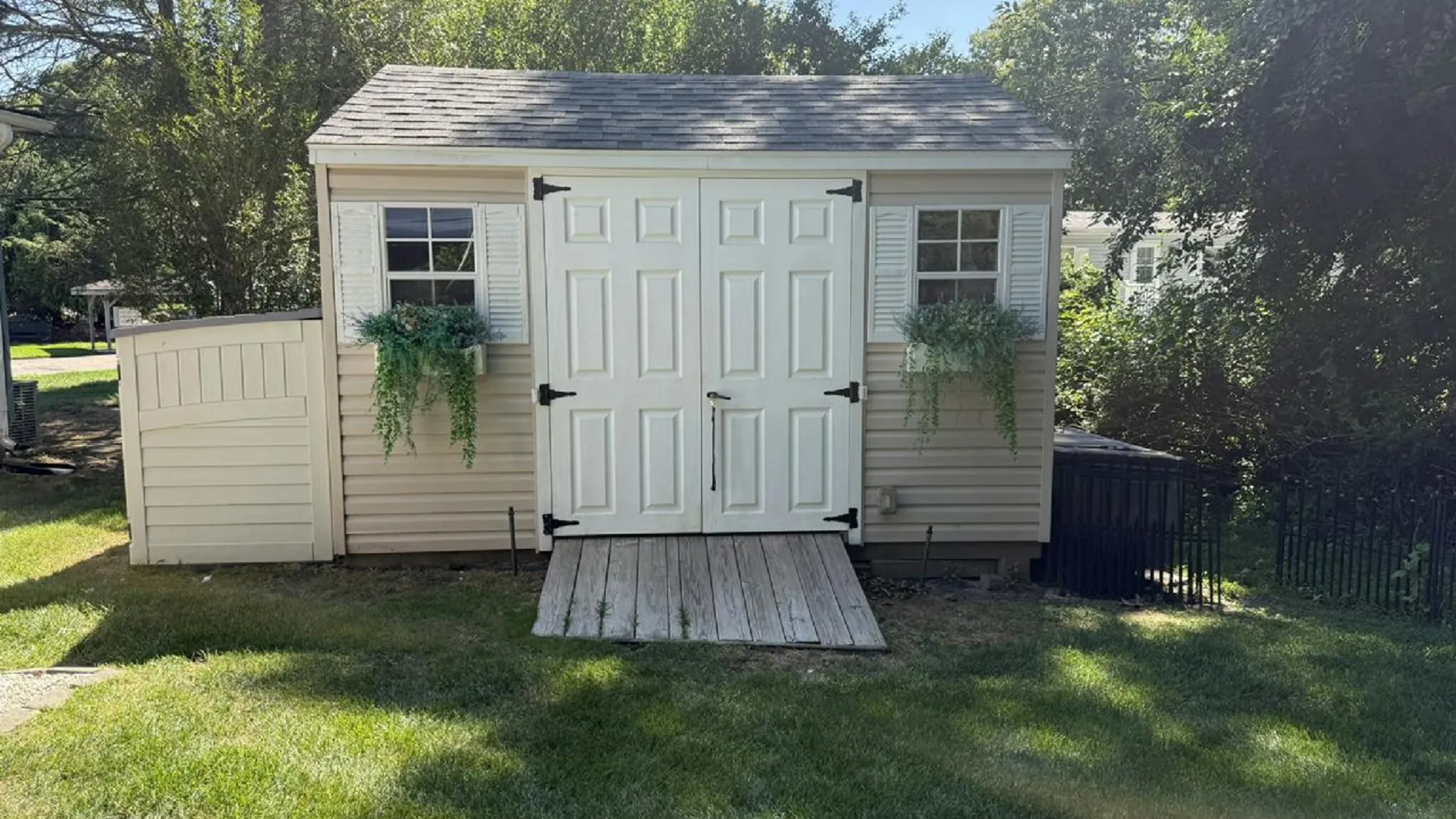 Property at 1407-81 Middle Rd, Calverton, NY 11933 13