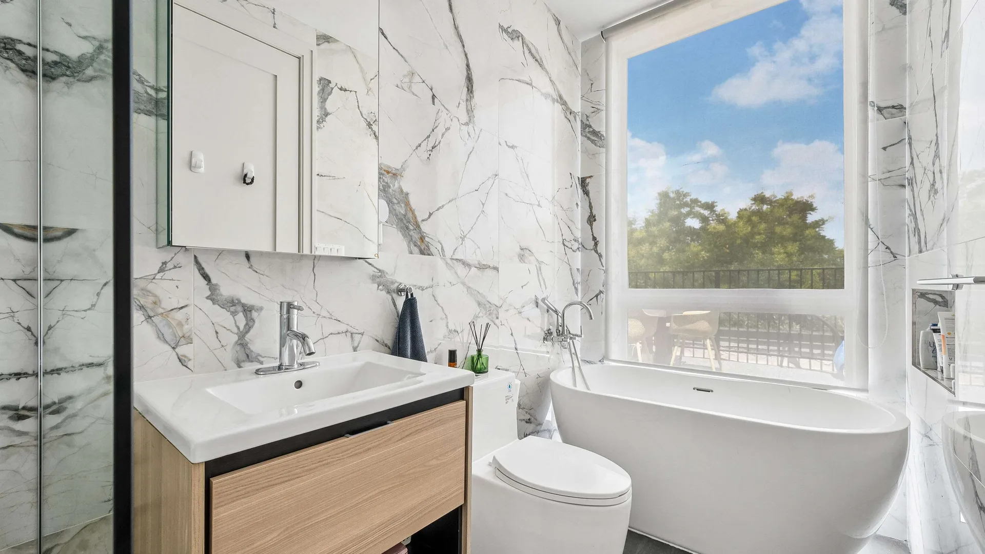 Property at 246 Maple St, Brooklyn, NY 11225 10