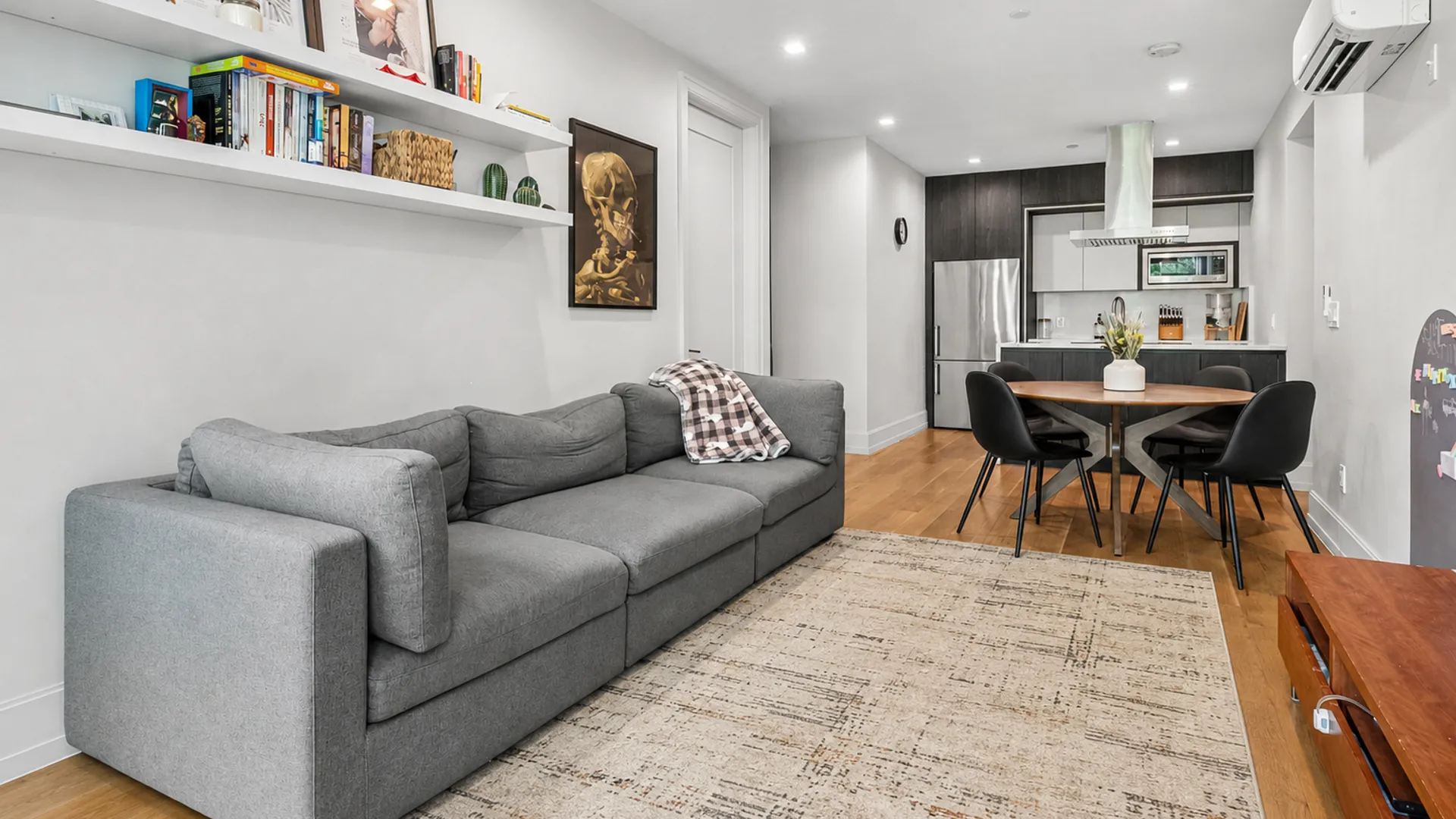 Property at 246 Maple St, Brooklyn, NY 11225 12