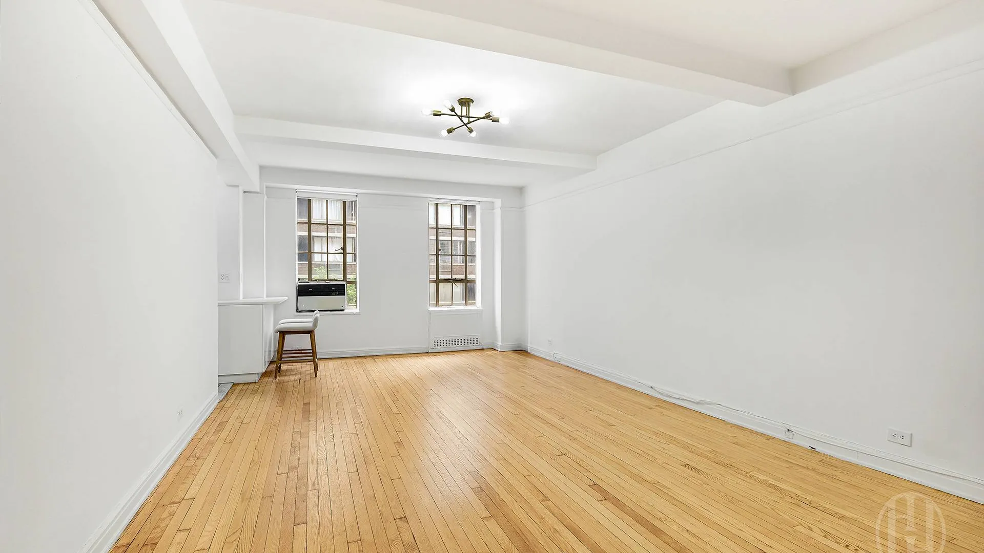 Property at 333 West 56th Street, New York, NY 10019 3