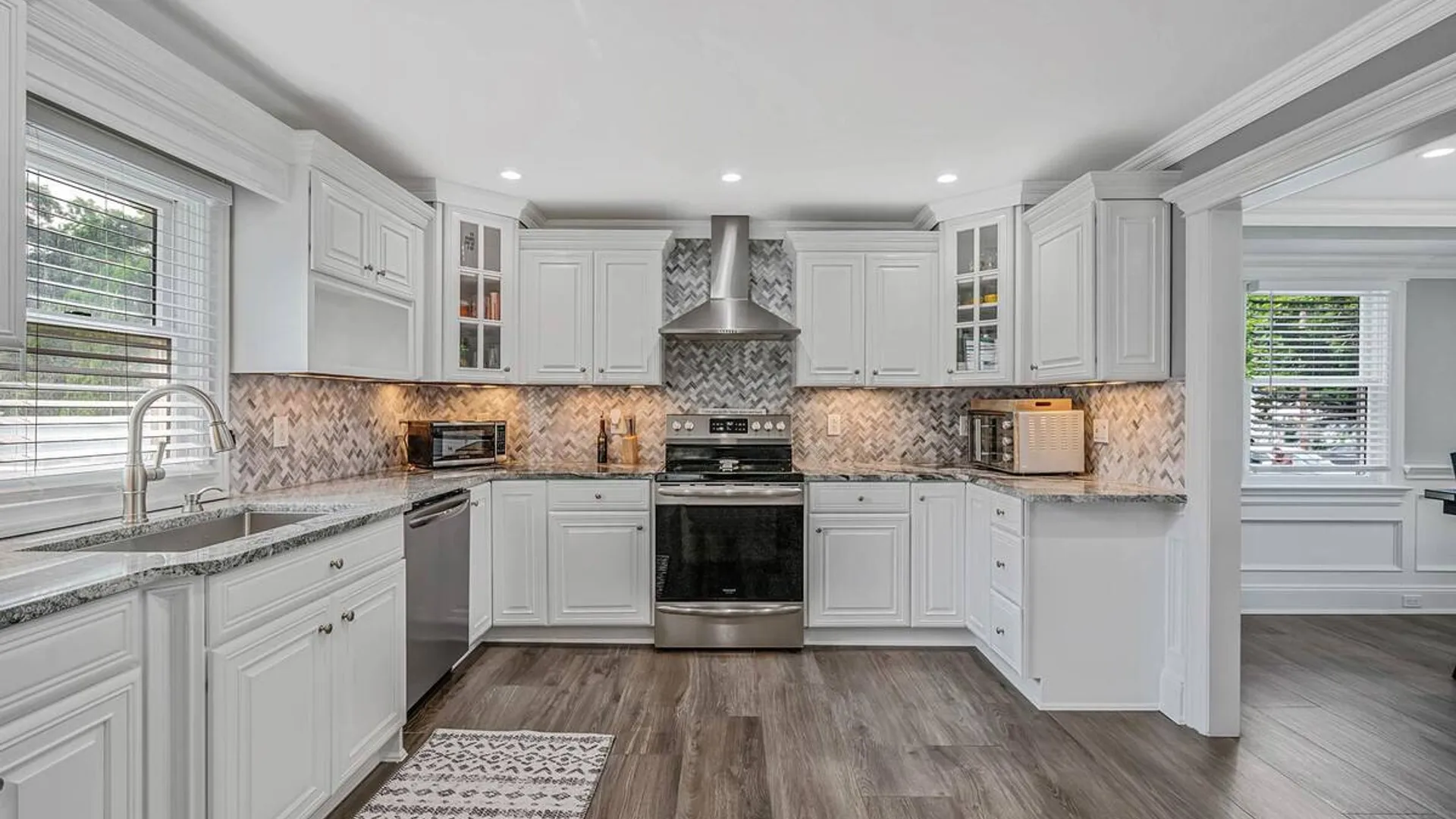 Property at 18 Worden Place, West Babylon, NY 11704 7