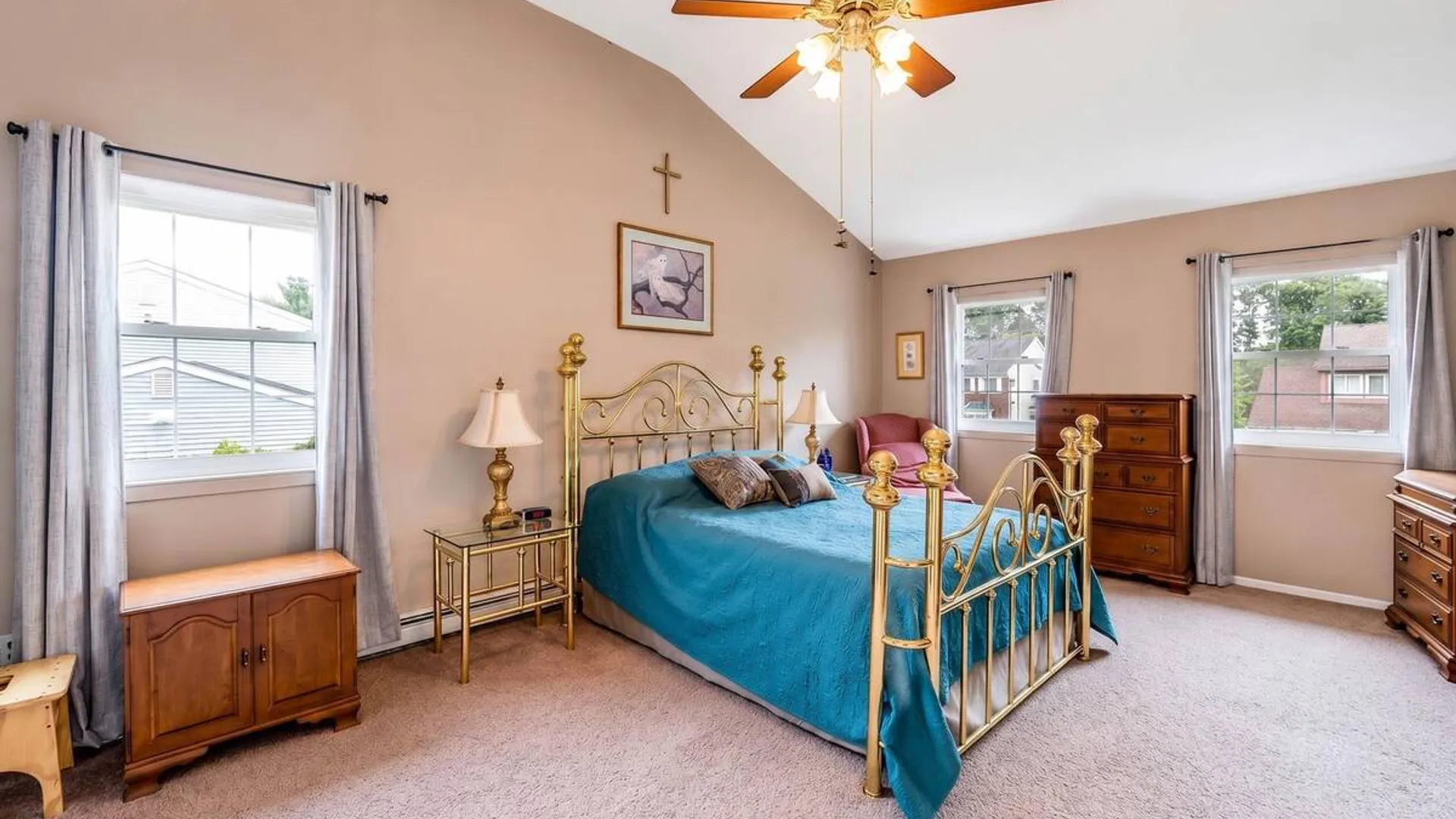 Property at 3 Warren Court, Farmingville, NY 11738 20