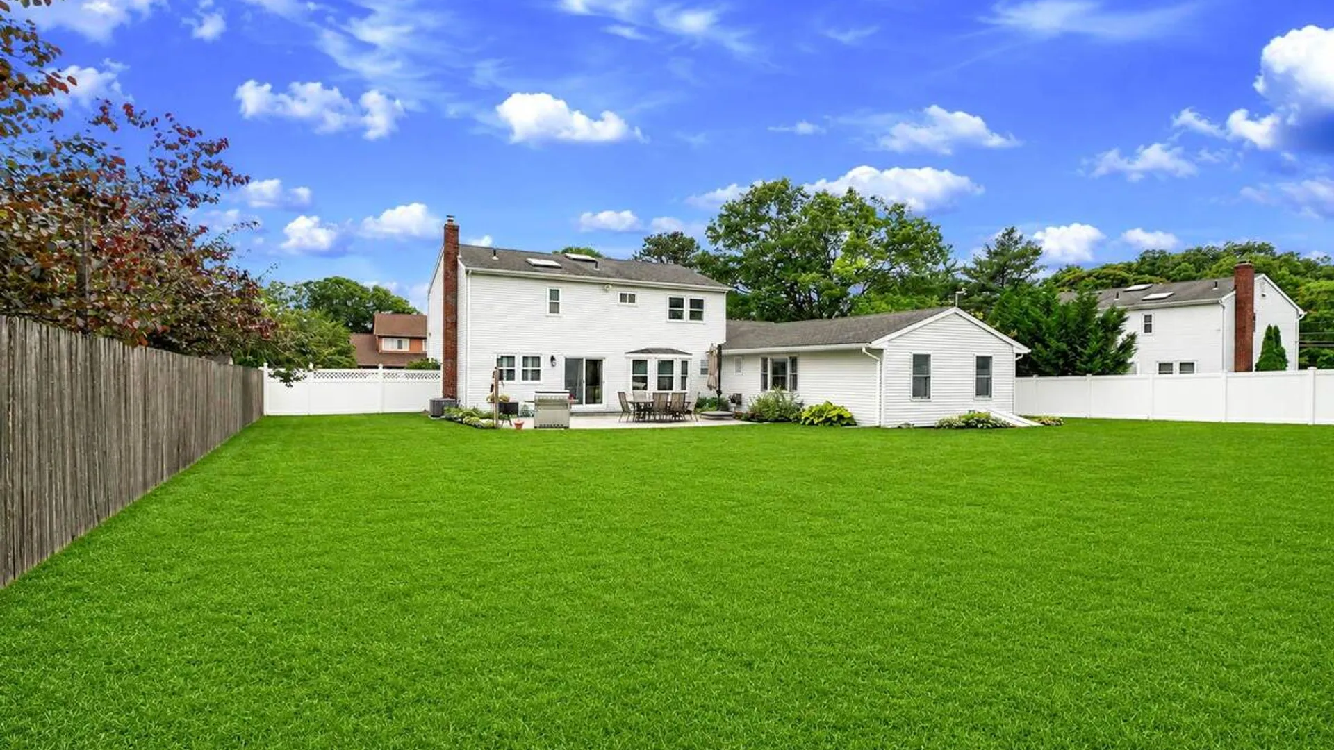 Property at 3 Warren Court, Farmingville, NY 11738 37