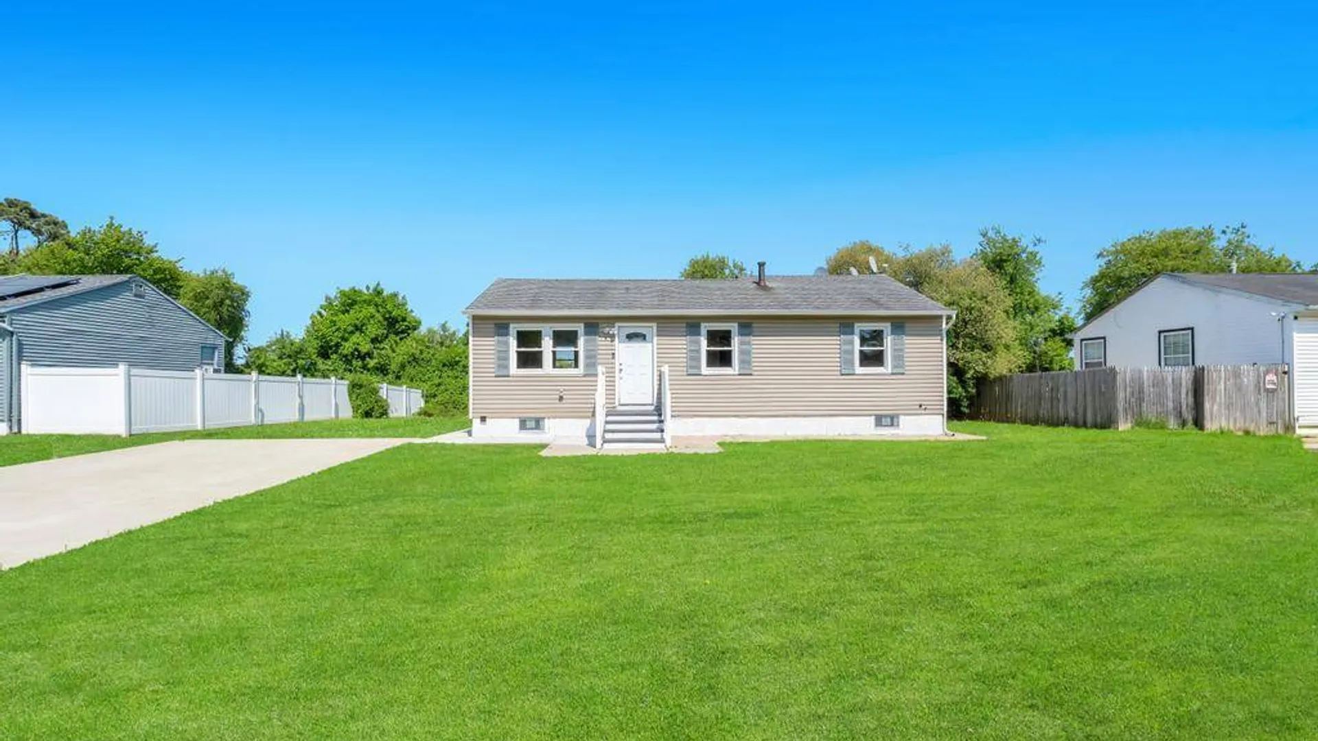 Property at 941 Provost Avenue, Bellport, NY 11713 2