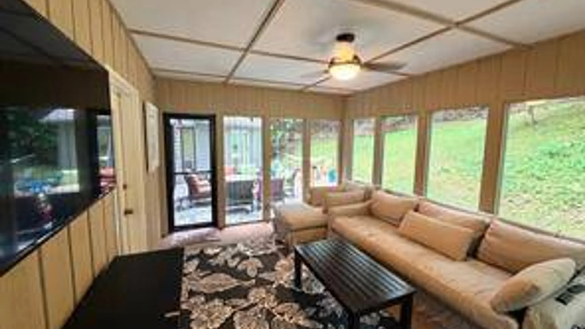 Property at 8062 Dryer Rd, Victor, NY 14564 10