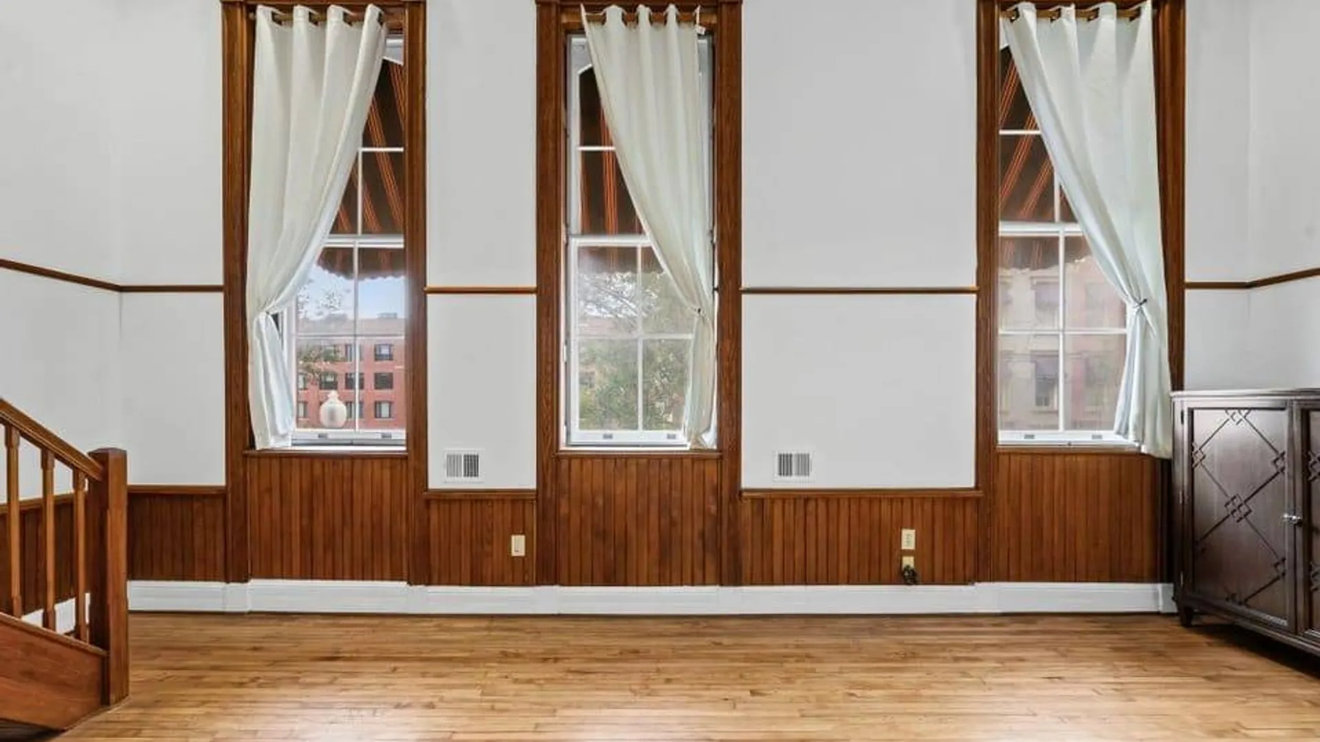 Property at 206 N Pearl Street, Albany, NY 12207 3