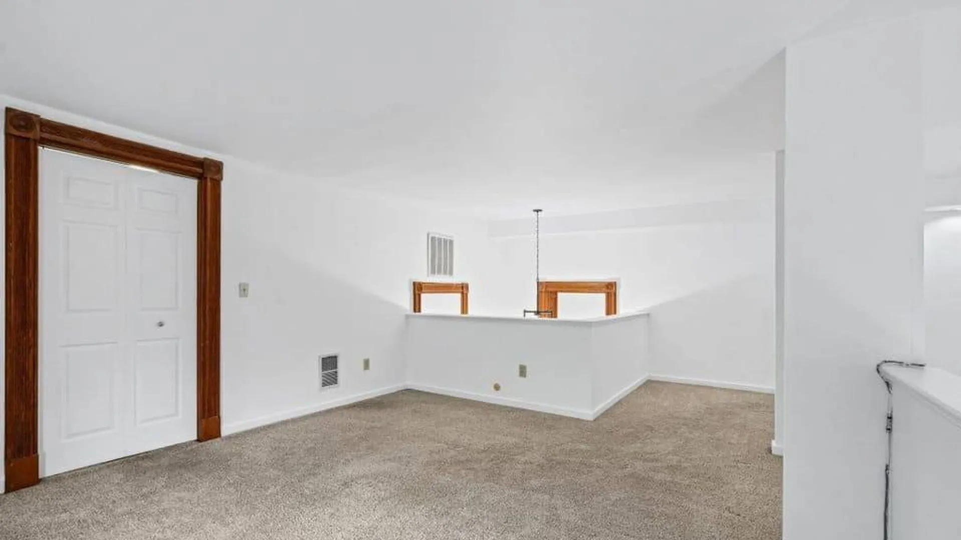 Property at 206 N Pearl Street, Albany, NY 12207 19