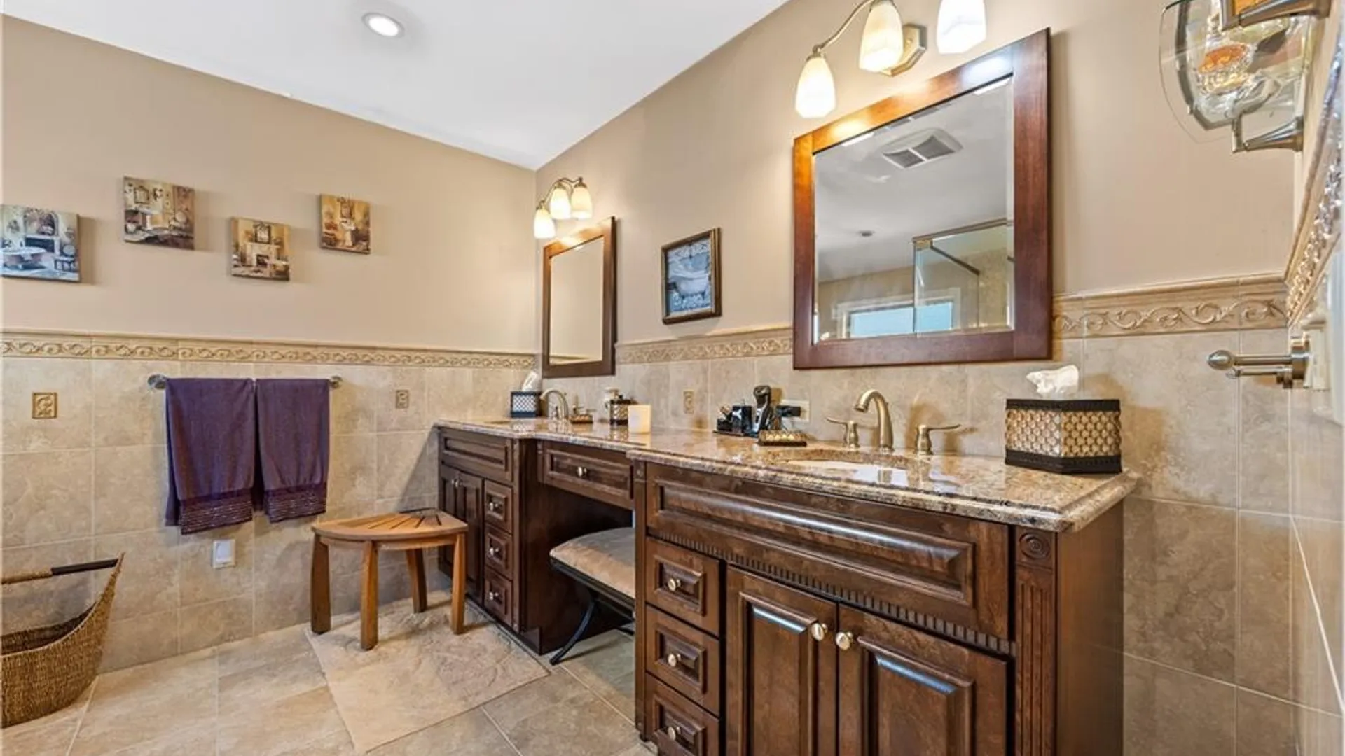 Property at 4711 Hylan Blvd, Staten Island, NY 10312 13