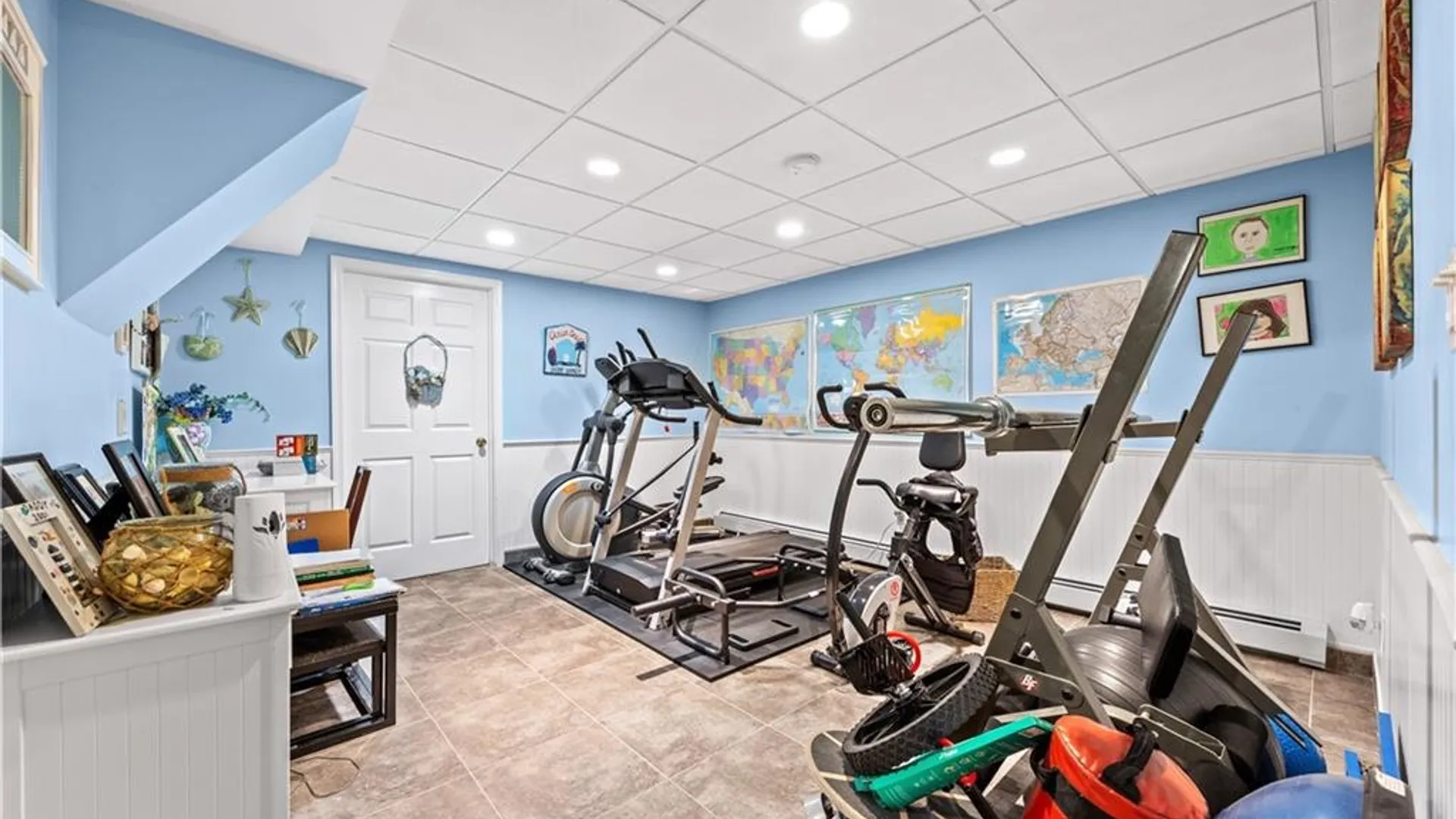 Property at 4711 Hylan Blvd, Staten Island, NY 10312 21