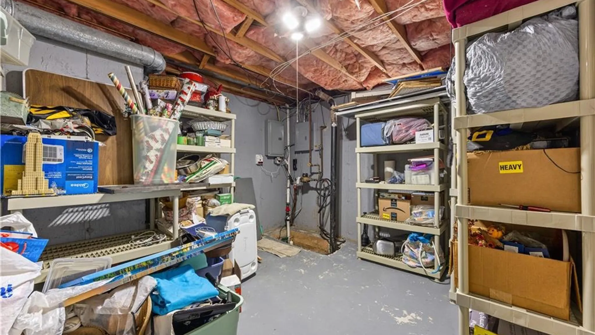 Property at 4711 Hylan Blvd, Staten Island, NY 10312 23