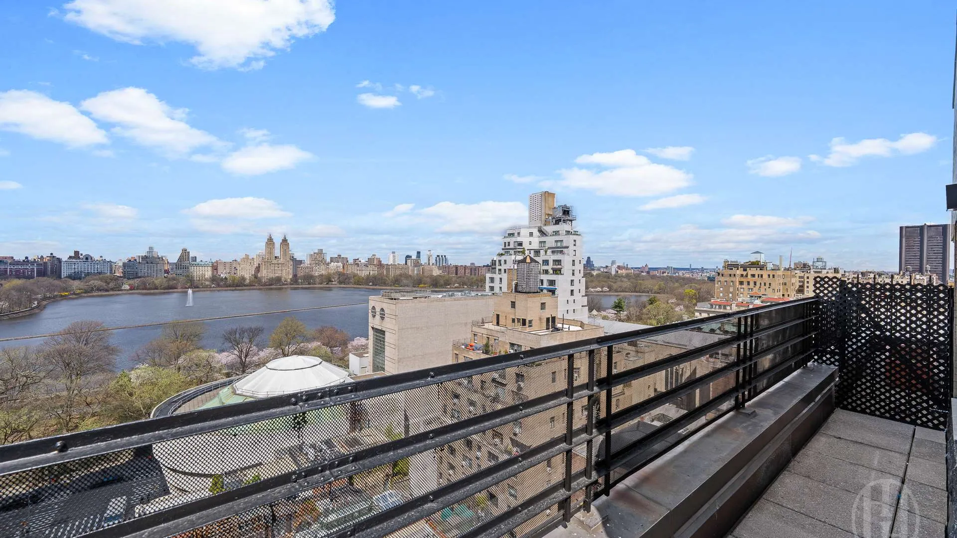 Property at 19 East 88th Street, New York, NY 10128 14