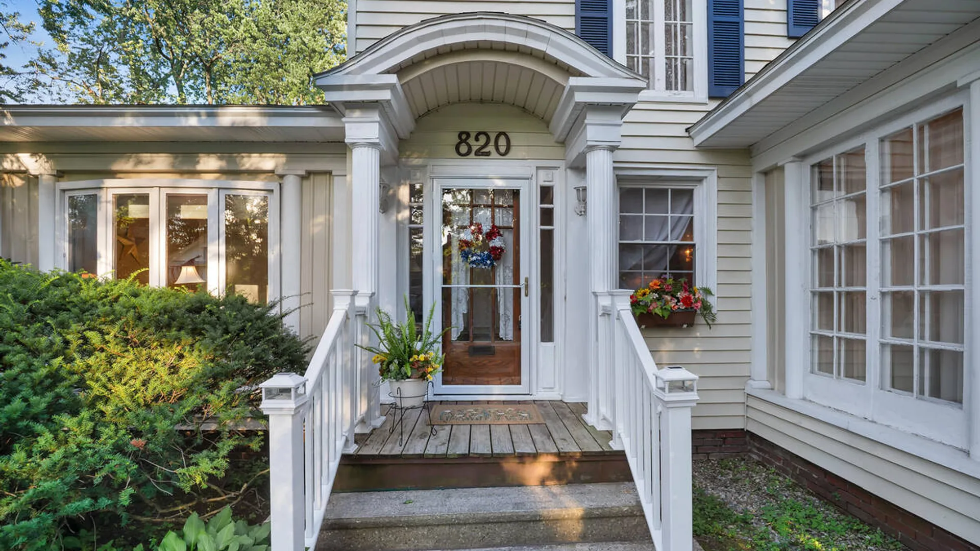 Property at 820 Central Parkway, Schenectady, NY 12309 5